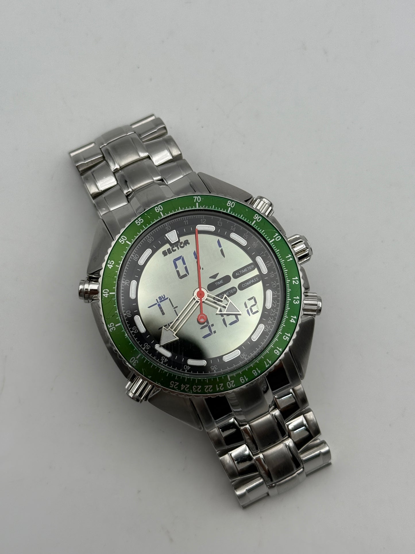 Sector mountain master 3253908015-41343 47mm