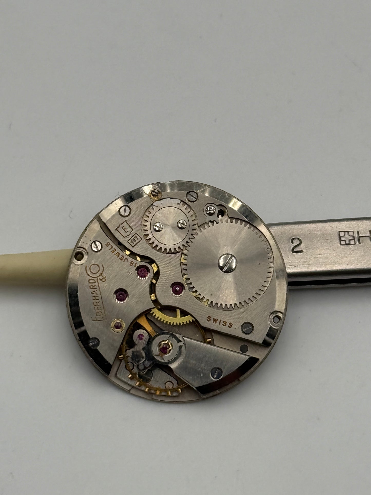 Eberhard & Co. 137 movement movimento