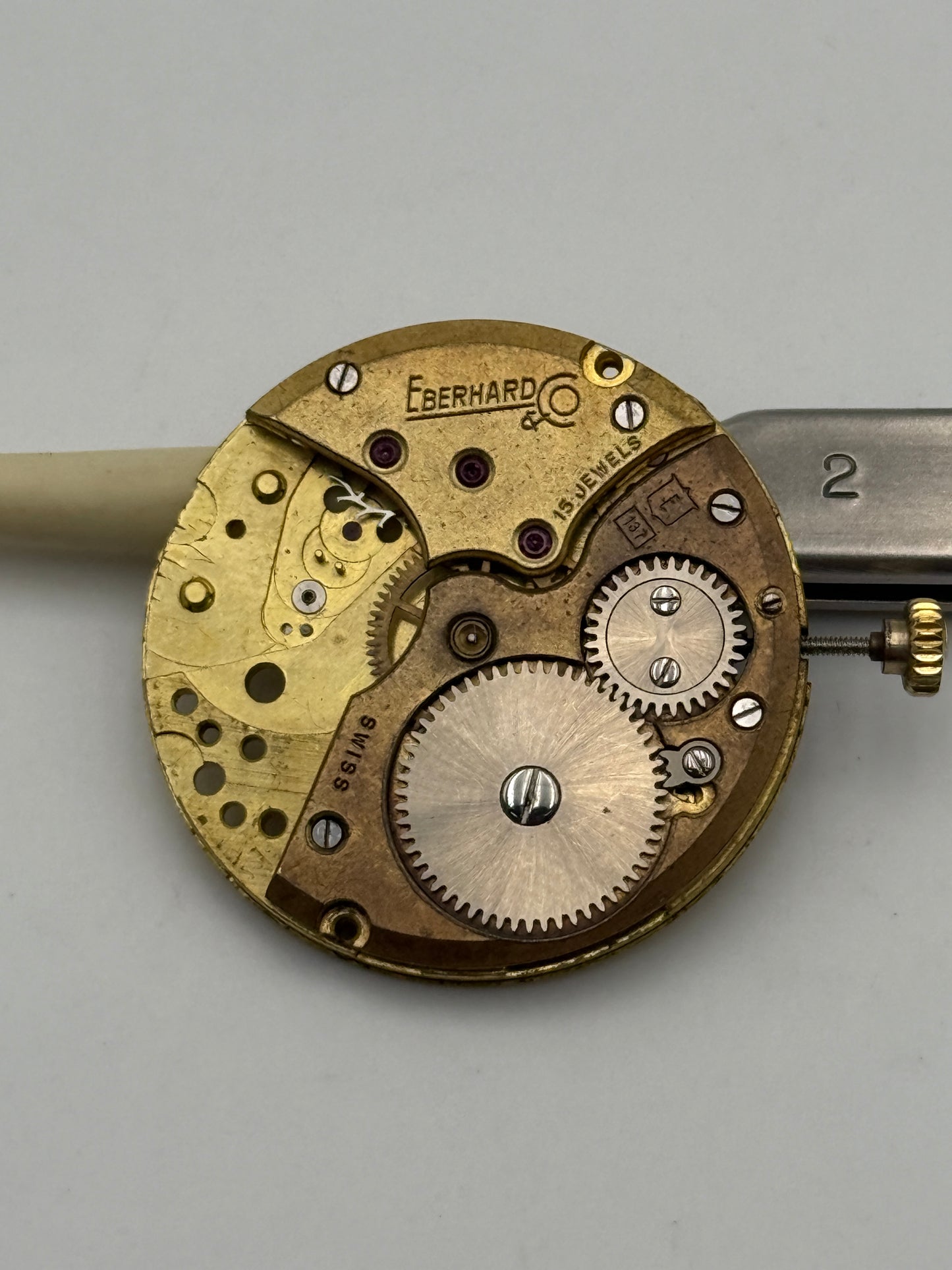 Eberhard & Co. 137 movement movimento