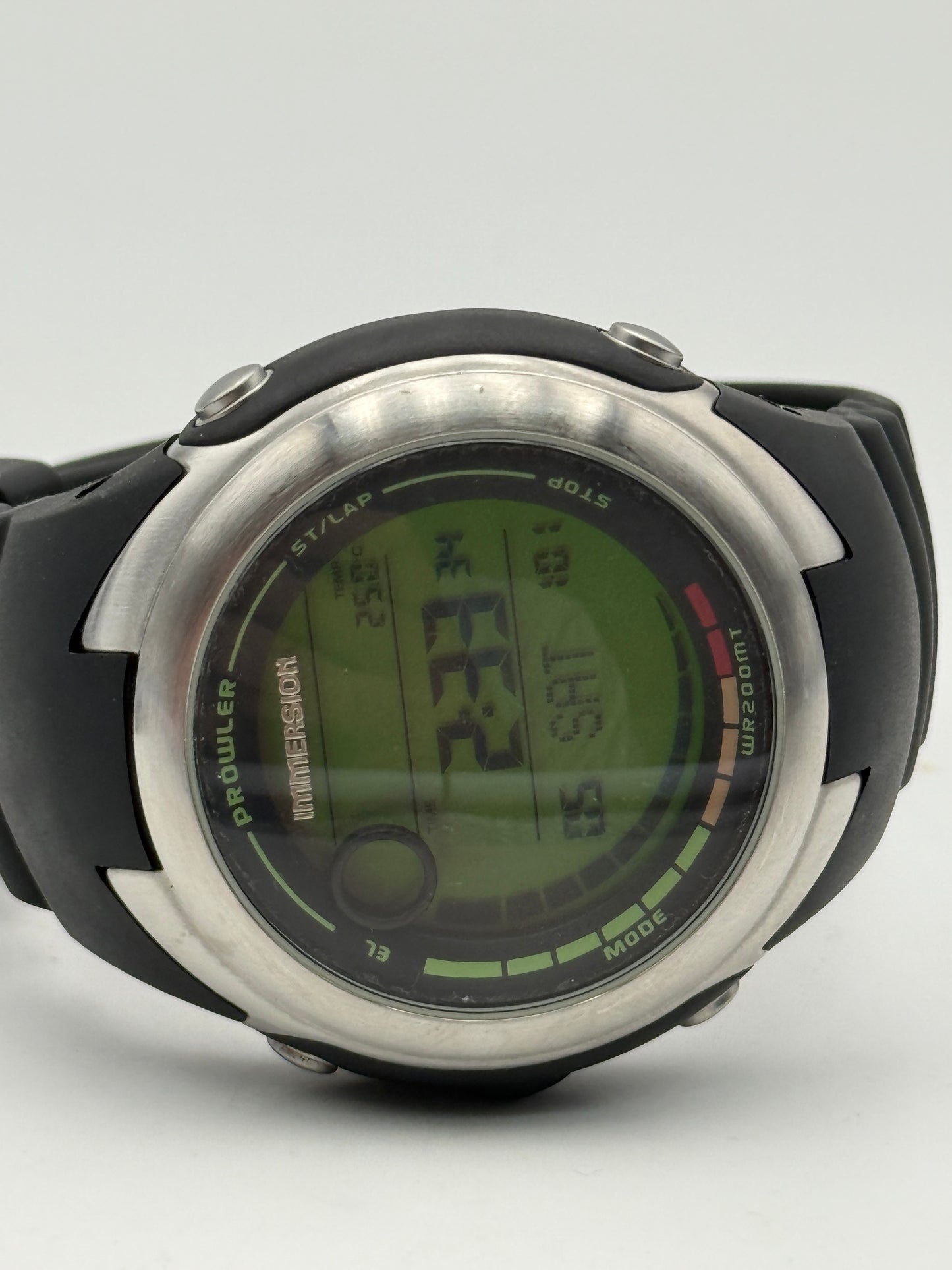 immersion prowler diver watch professional 200mt diving technology