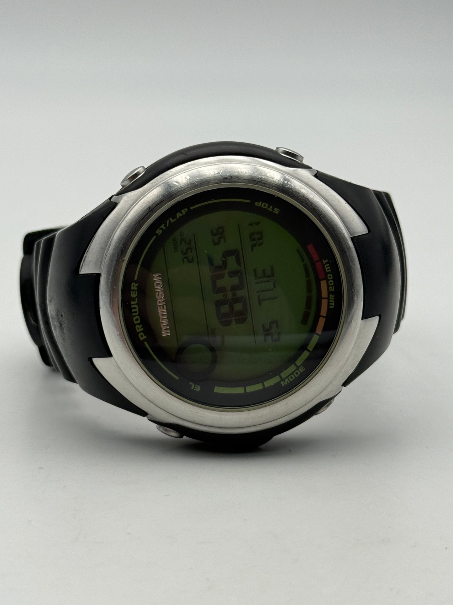 immersion prowler diver watch professional 200mt diving technology
