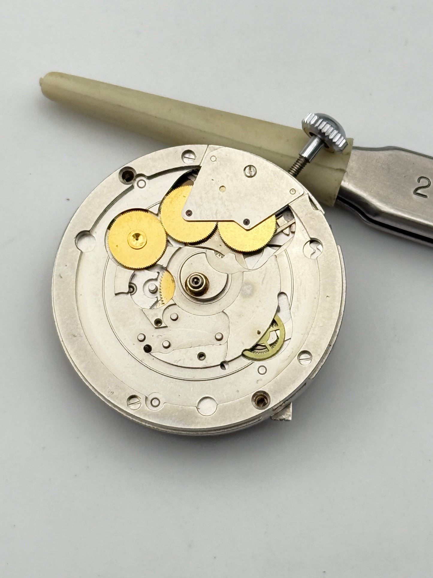 eta 7750 3-6-9 valjoux chronograph automatic