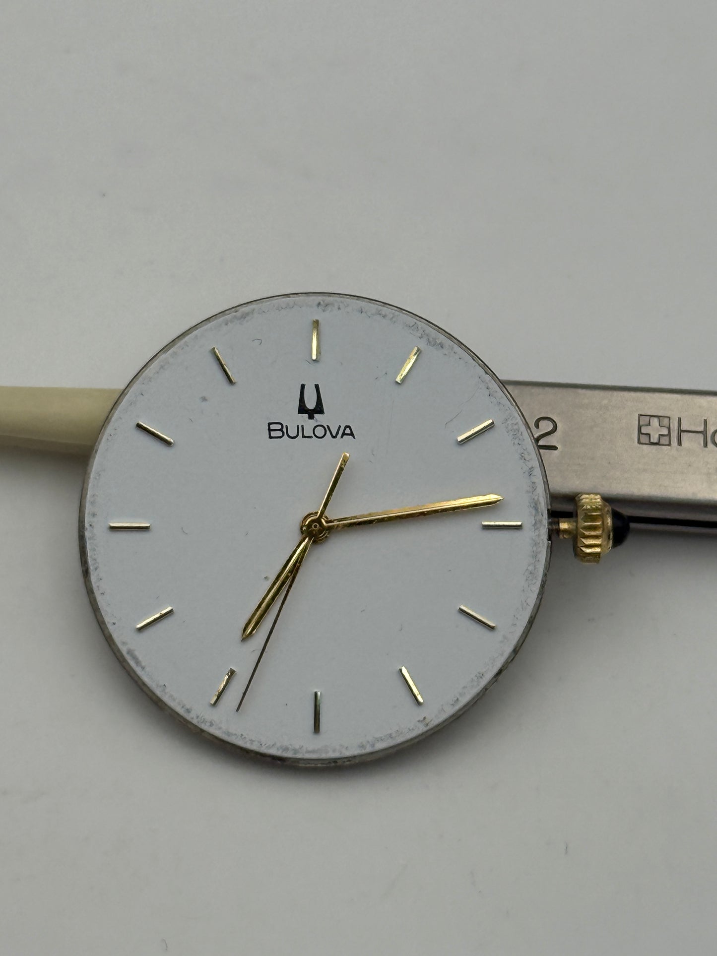 bulova 579.105 quartz movement movimento