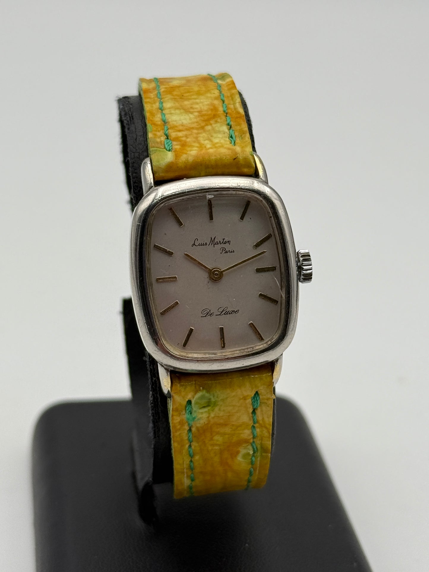 Luis marten Paris de luxe 22x32mm watch vintage