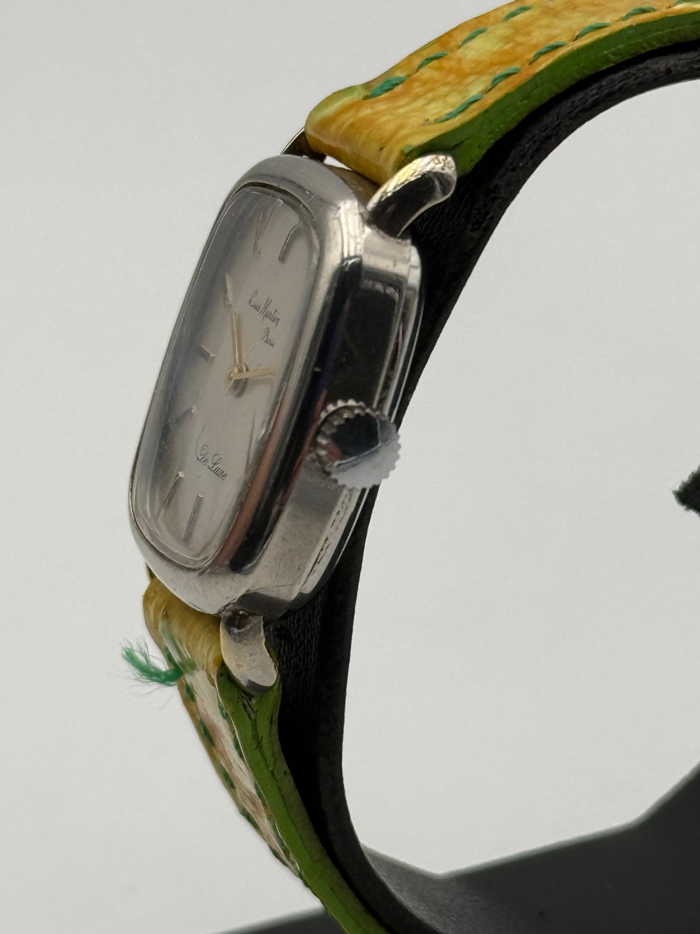 Luis marten Paris de luxe 22x32mm watch vintage