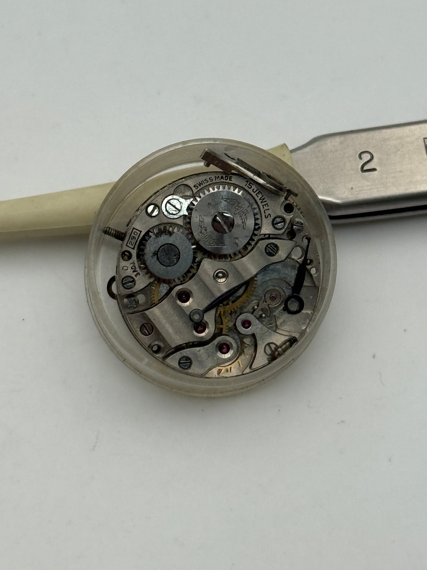 md peseux 60 movement movimento