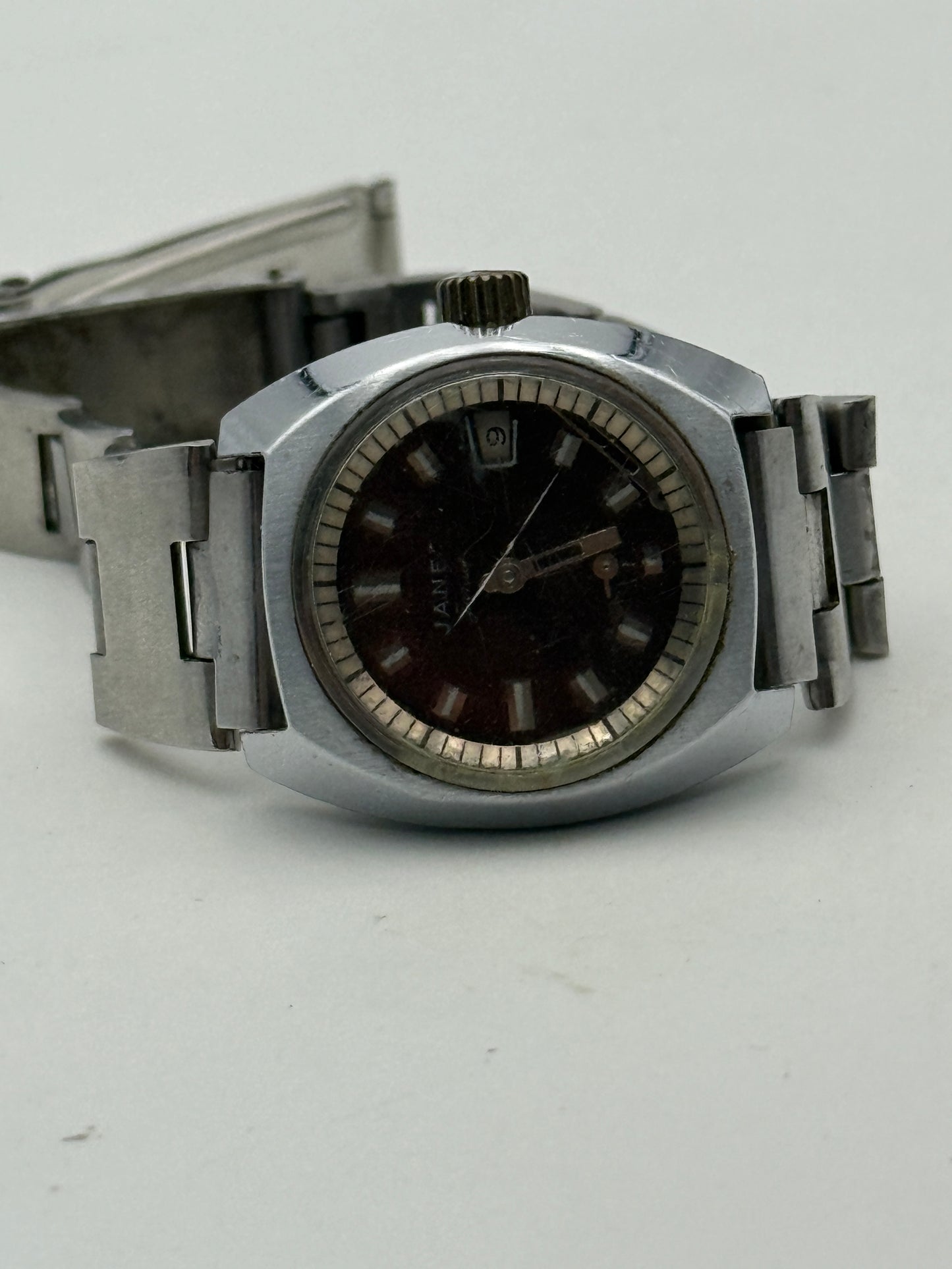 janet vintage manual wind watch 27mm