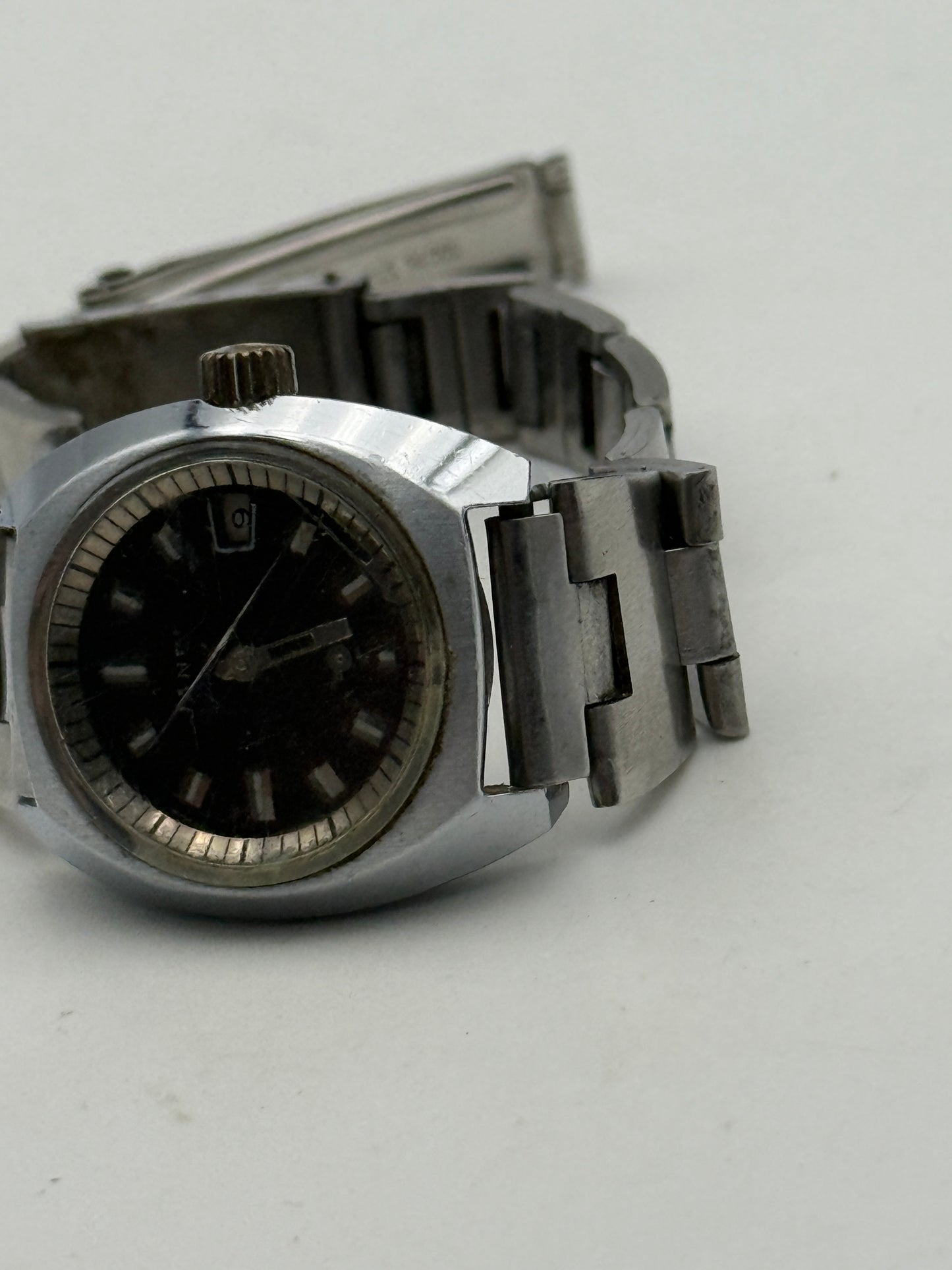 janet vintage manual wind watch 27mm
