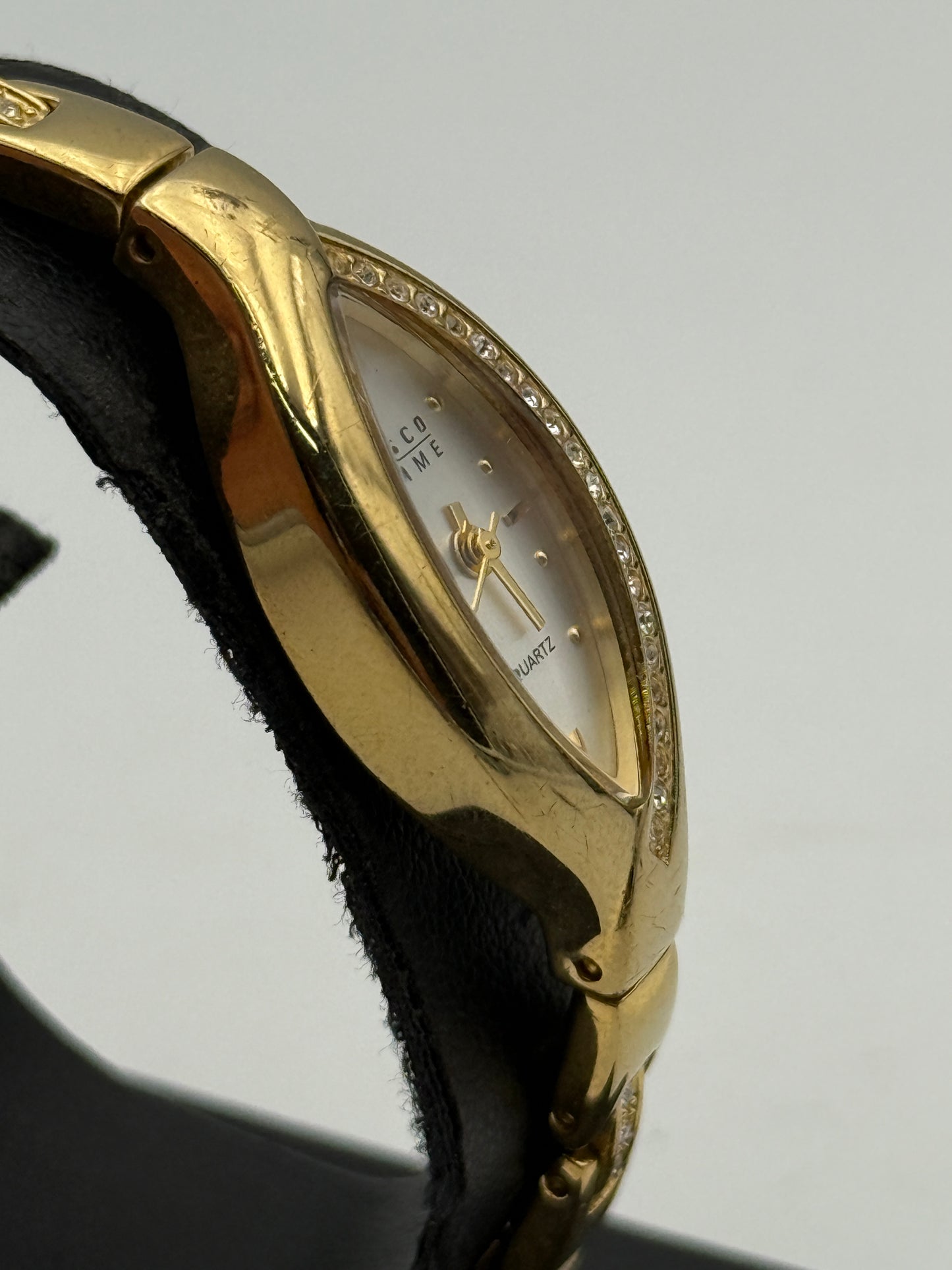 osco time quartz watch bracelet gold plated 4059-13 17mm