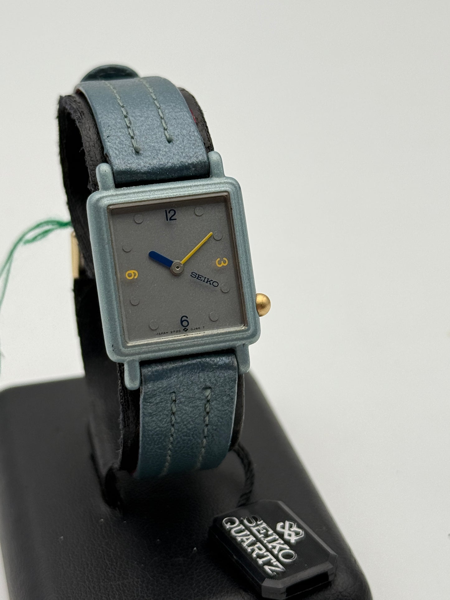 seiko sq nos 2P20-5FfA 21x30mm quartz
