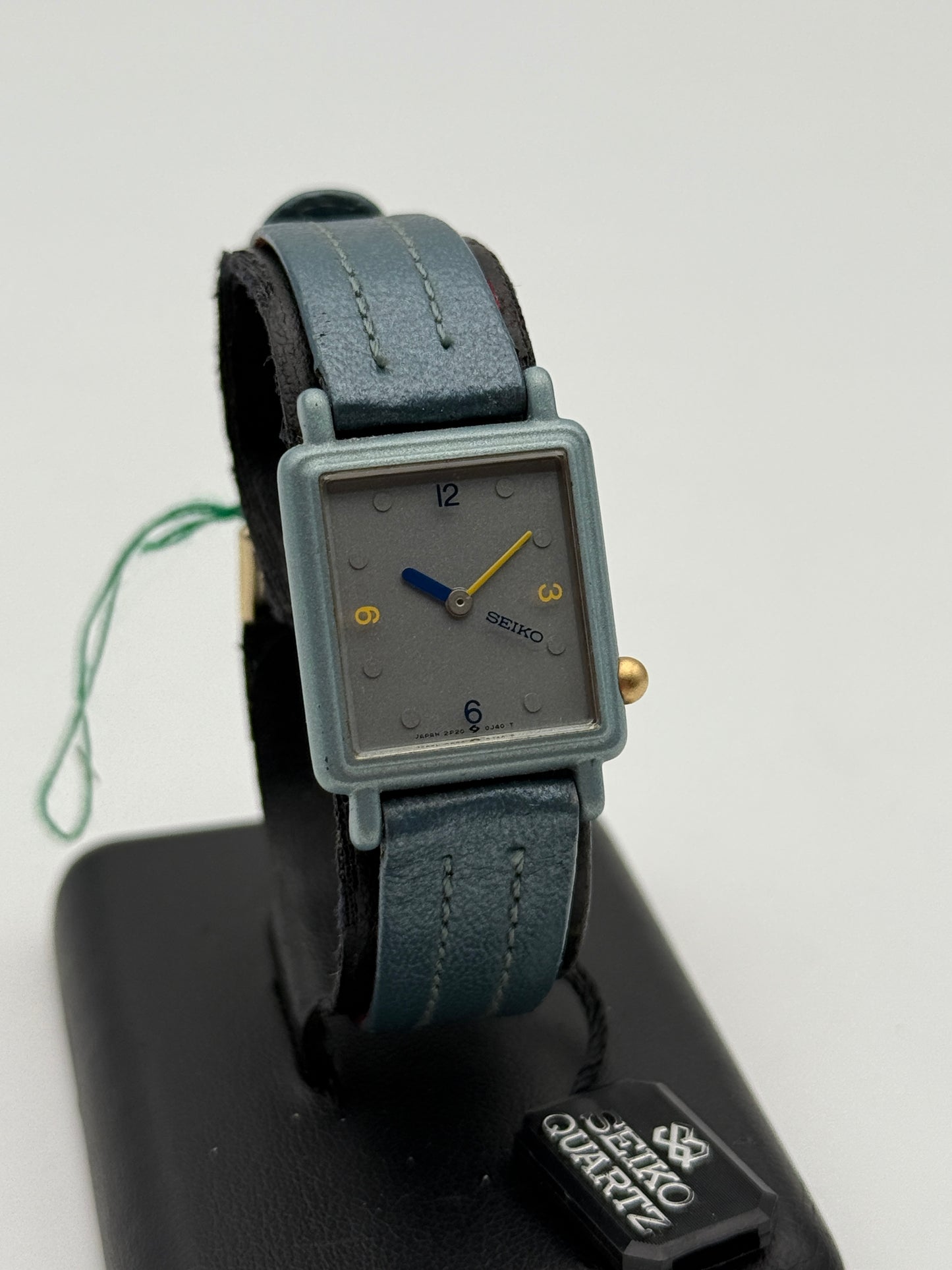 seiko sq nos 2P20-5FfA 21x30mm quartz