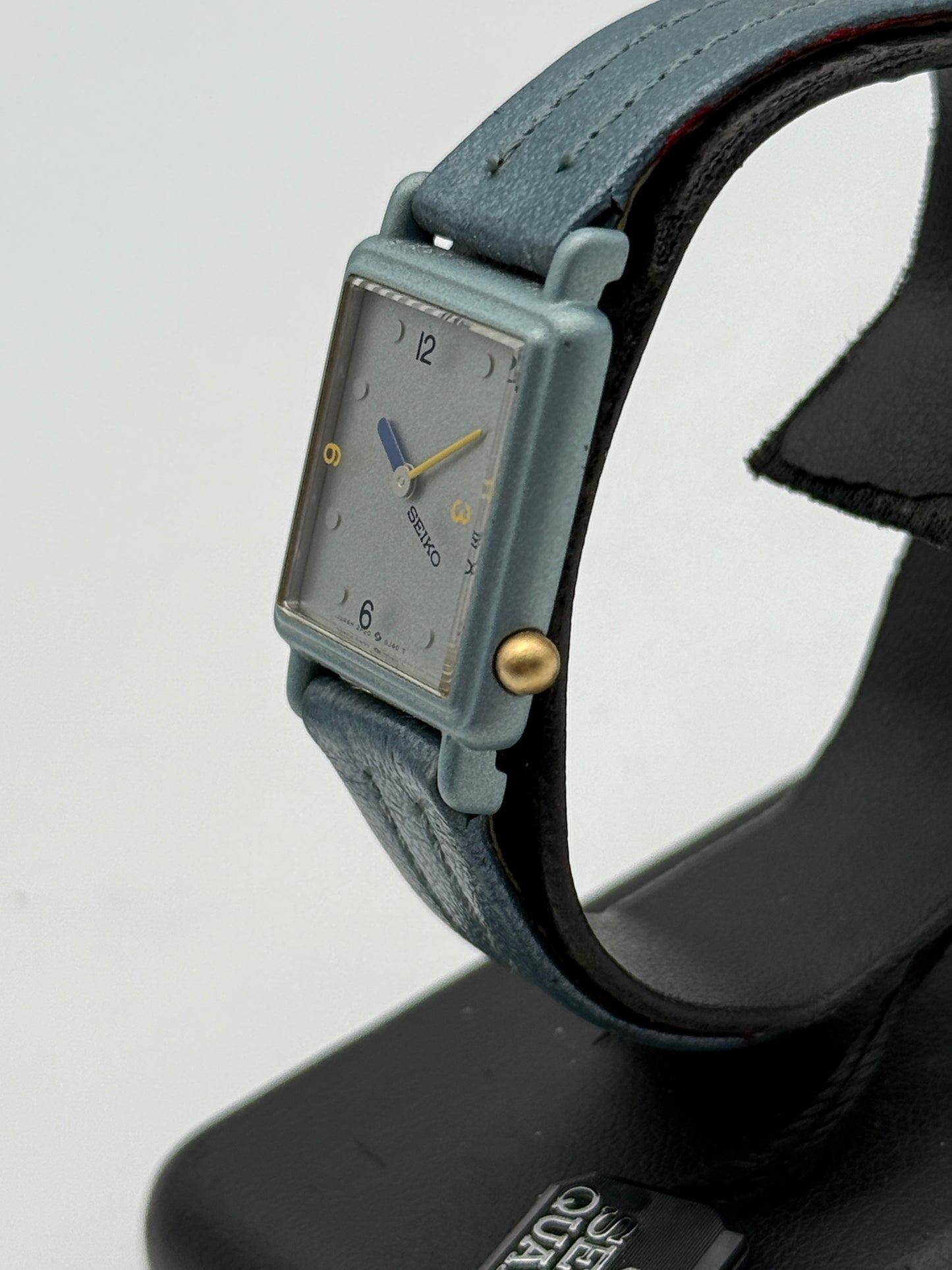 seiko sq nos 2P20-5FfA 21x30mm quartz