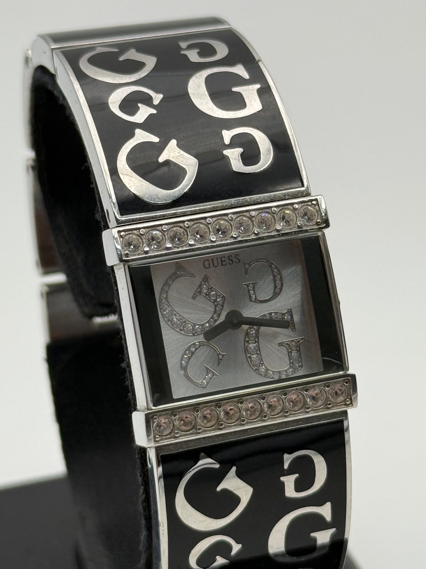 guess quartz w95040l2 21mm