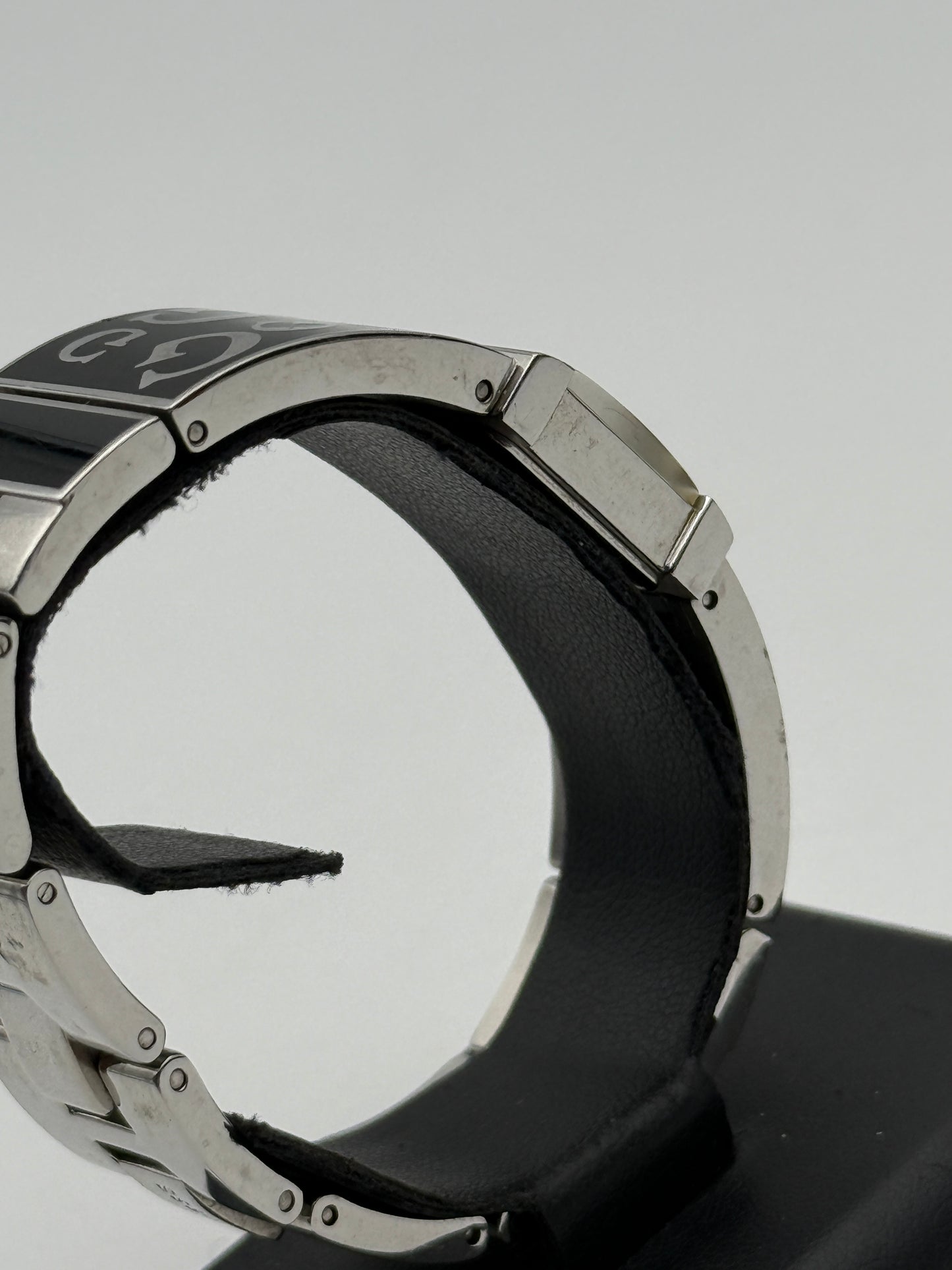 guess quartz w95040l2 21mm