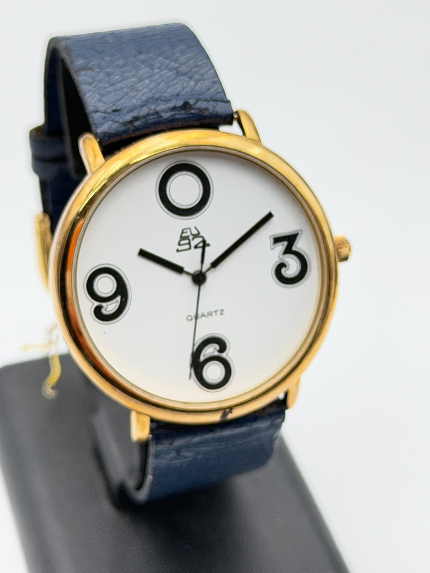 eu92 quartz watch new nos 41mm