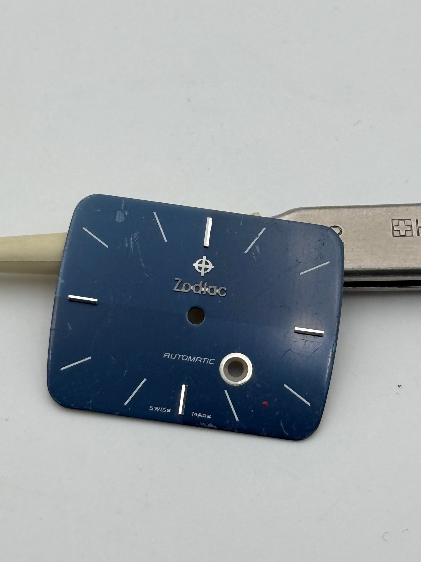 zodiac automatic red dot 29.3mm dial quadrante