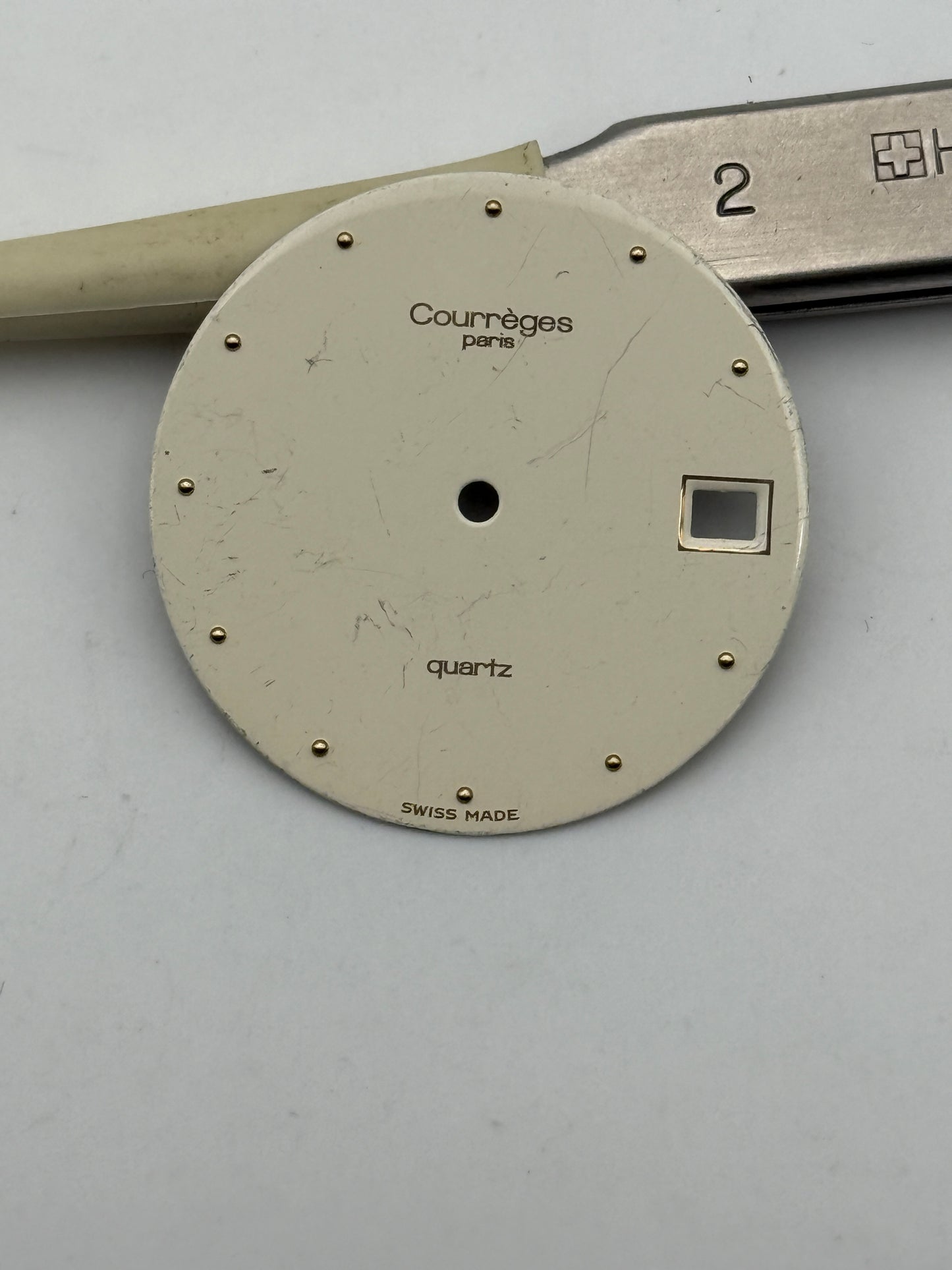 courreges paris quartz 27.5mm dial quadrante