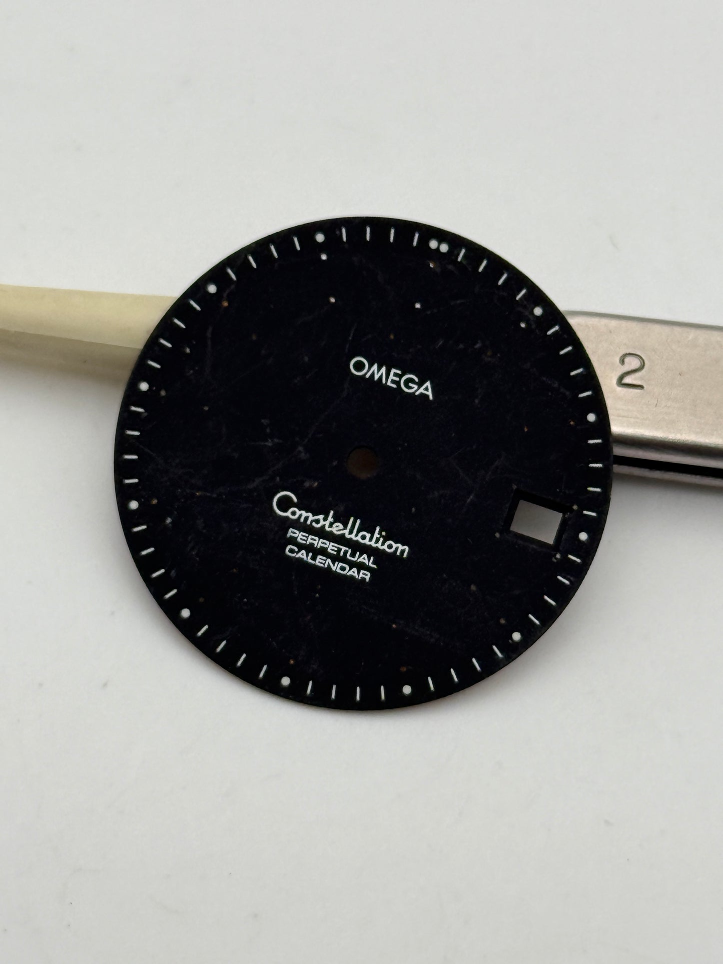 omega constellation perpetual calendar 28mm dial quadrante