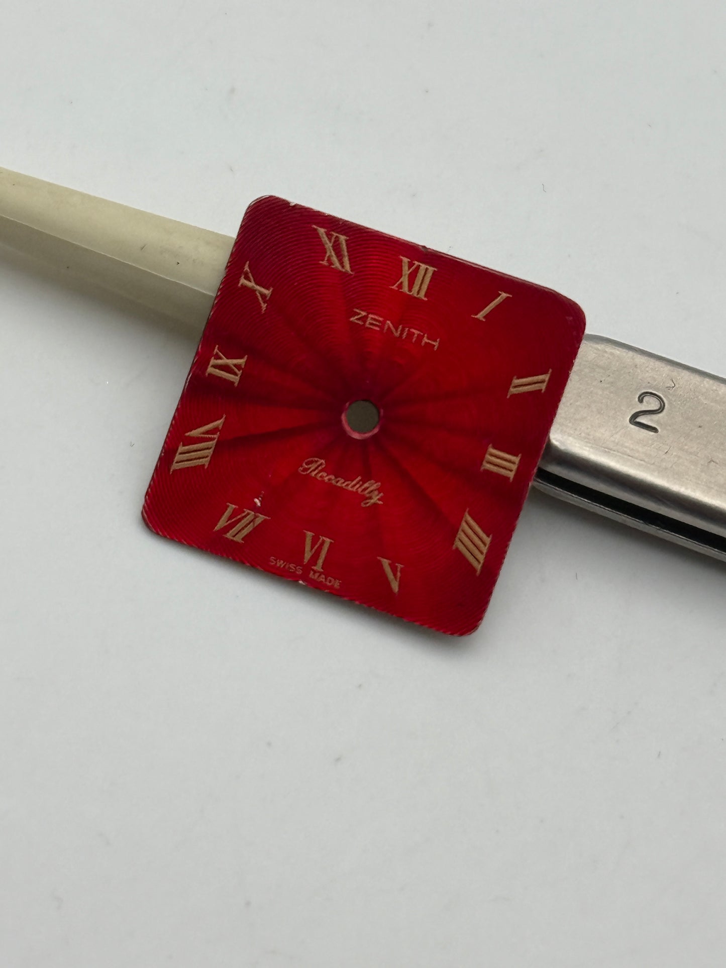 zenith piccadilly red 18.7mm dial quadrante