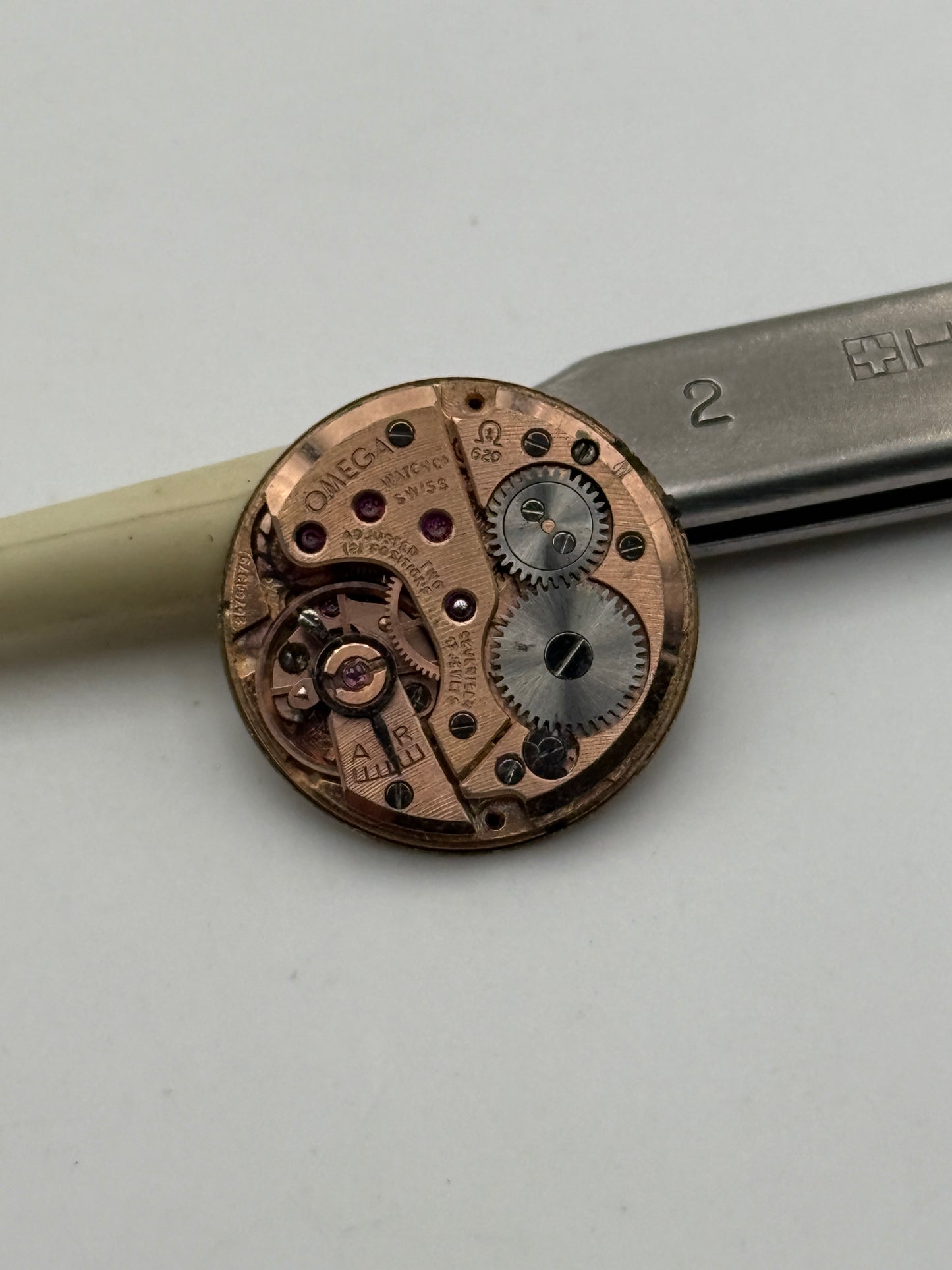 Omega 620 movement movimento