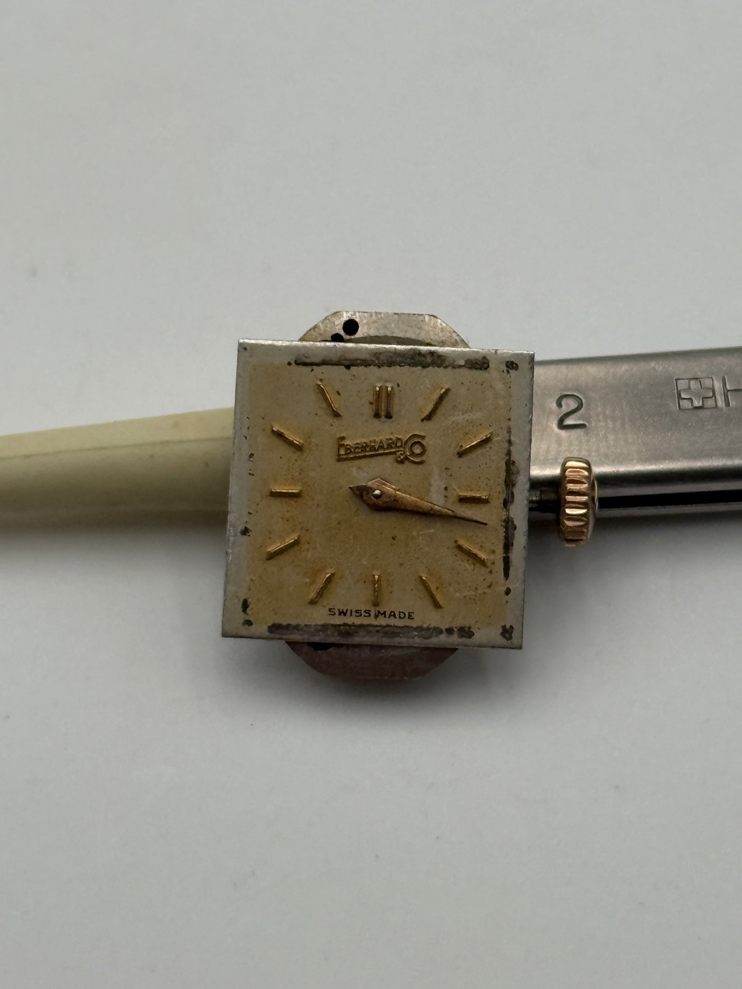 Eberhard & Co. 17 jewels movement movimento