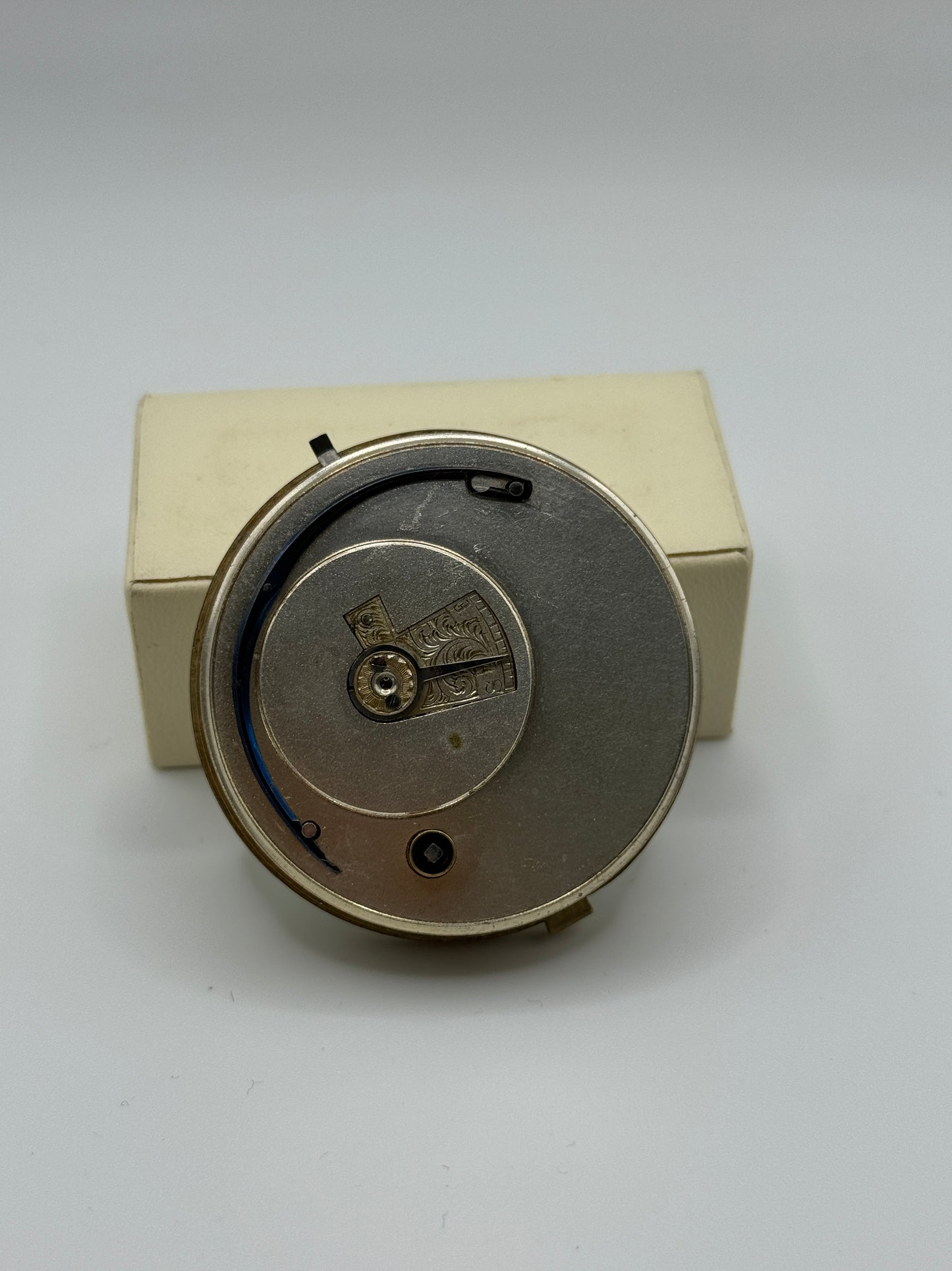 kay worcester serpentina pocket watch movement movimento