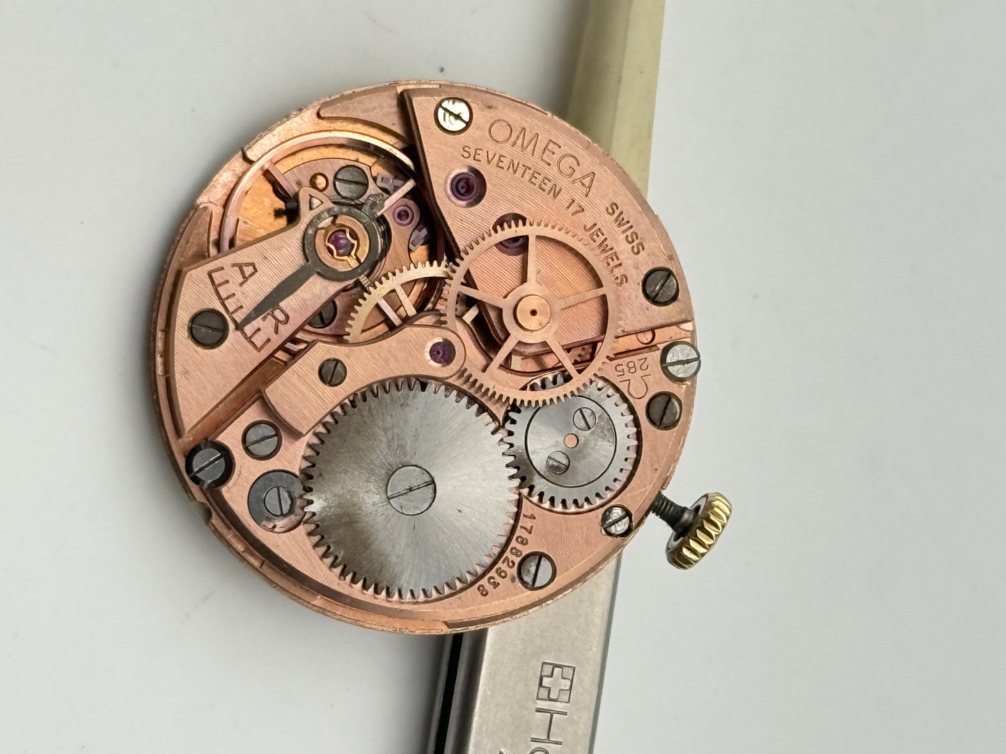 omega 265 movement movimento