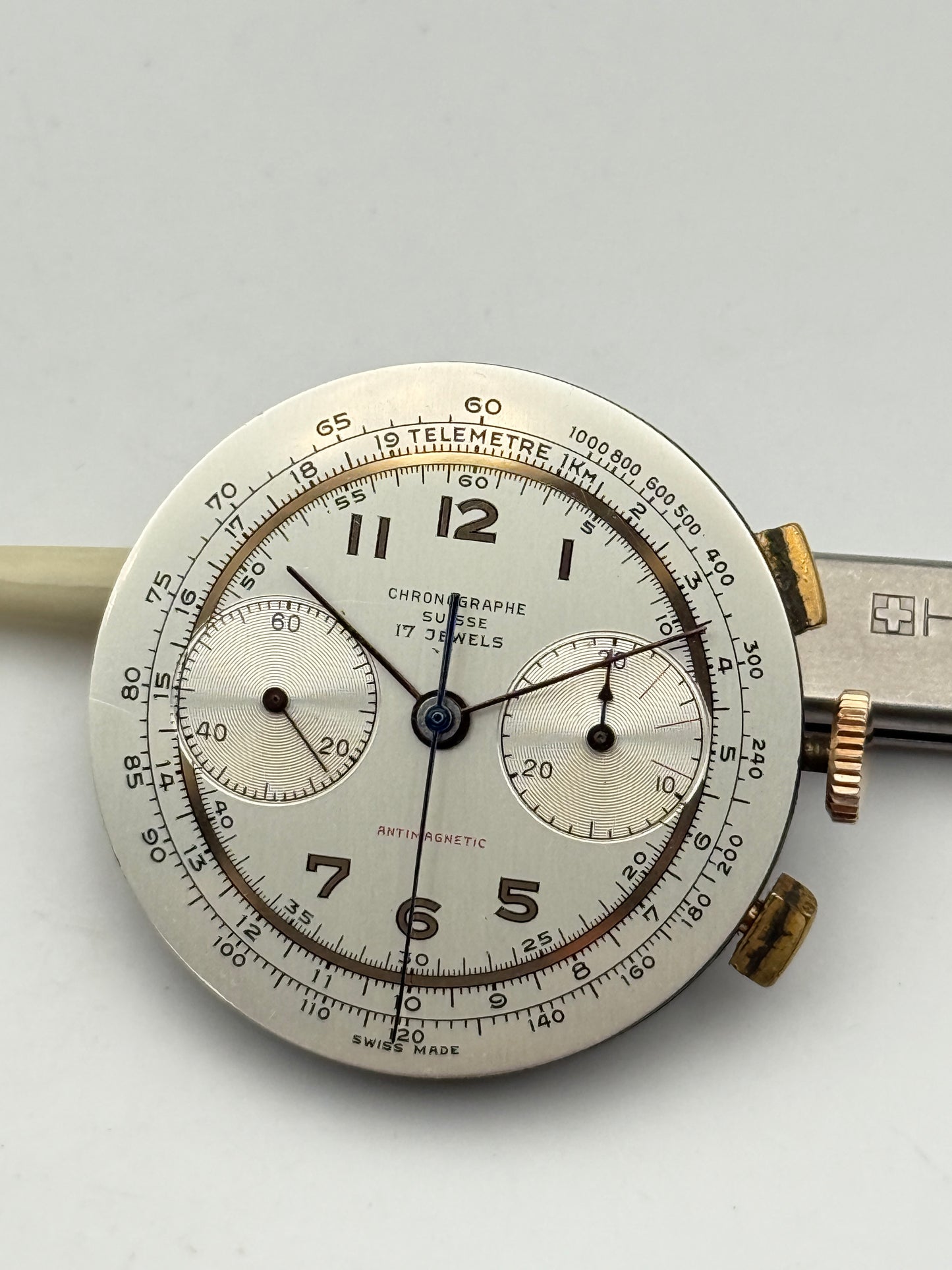 chronograph suisse landeron movement movimento