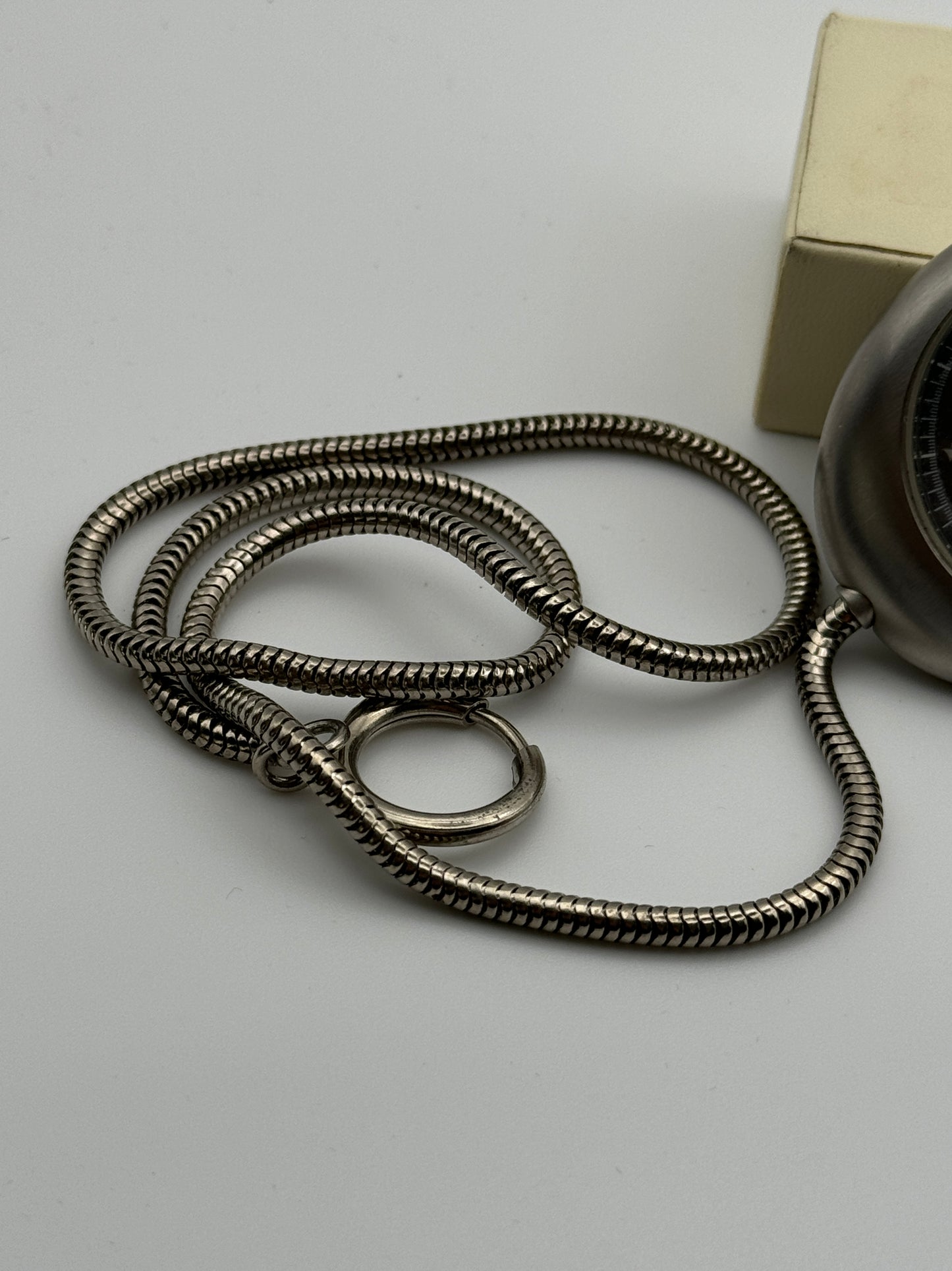 tissot seastar electronic esa 40mm