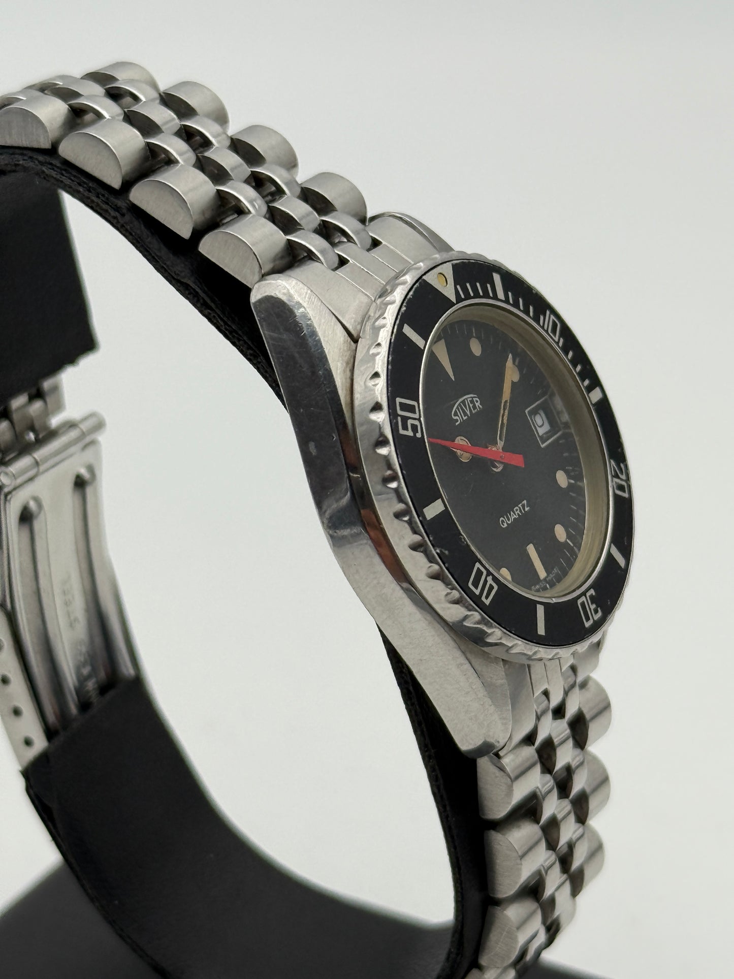 silver diver mrp brevet swiss made