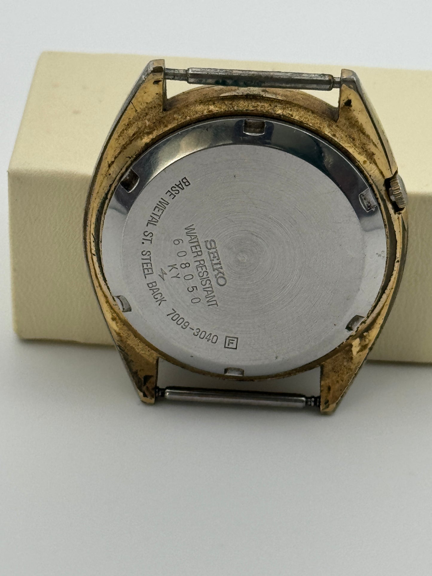 Seiko 7009-3040 automatic