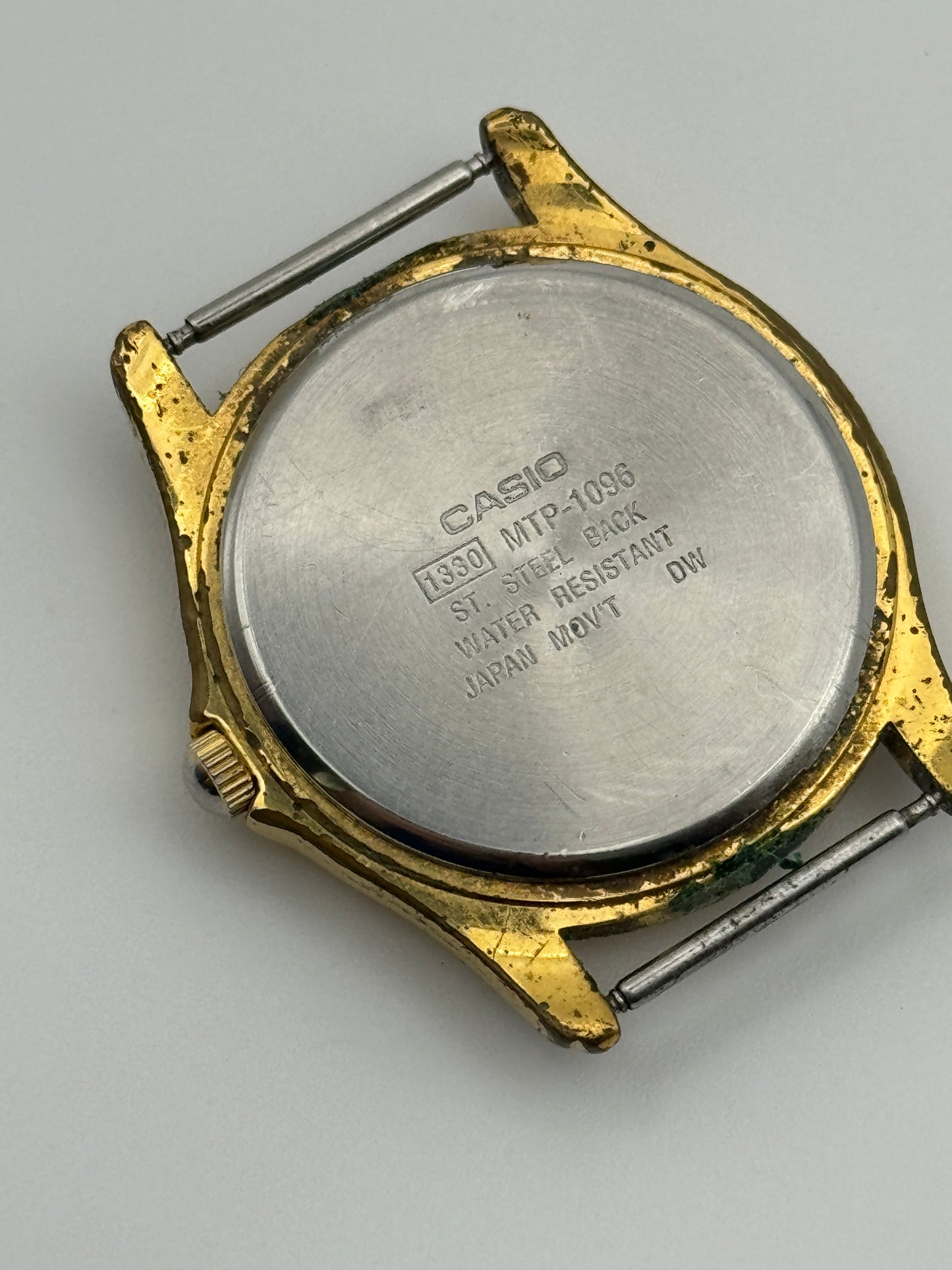 Casio mtp-1096 34mm quartz