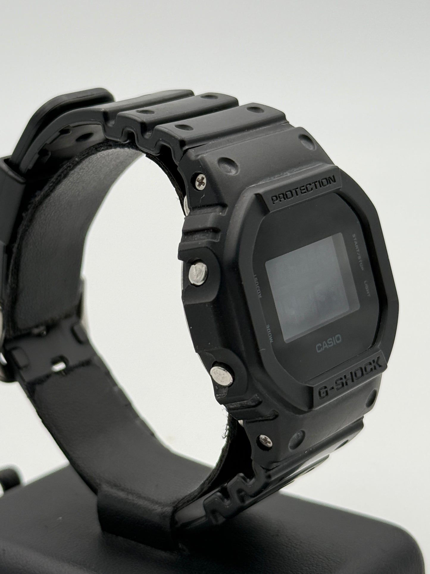 casio g-shock protection  referenza 3229 dw560088