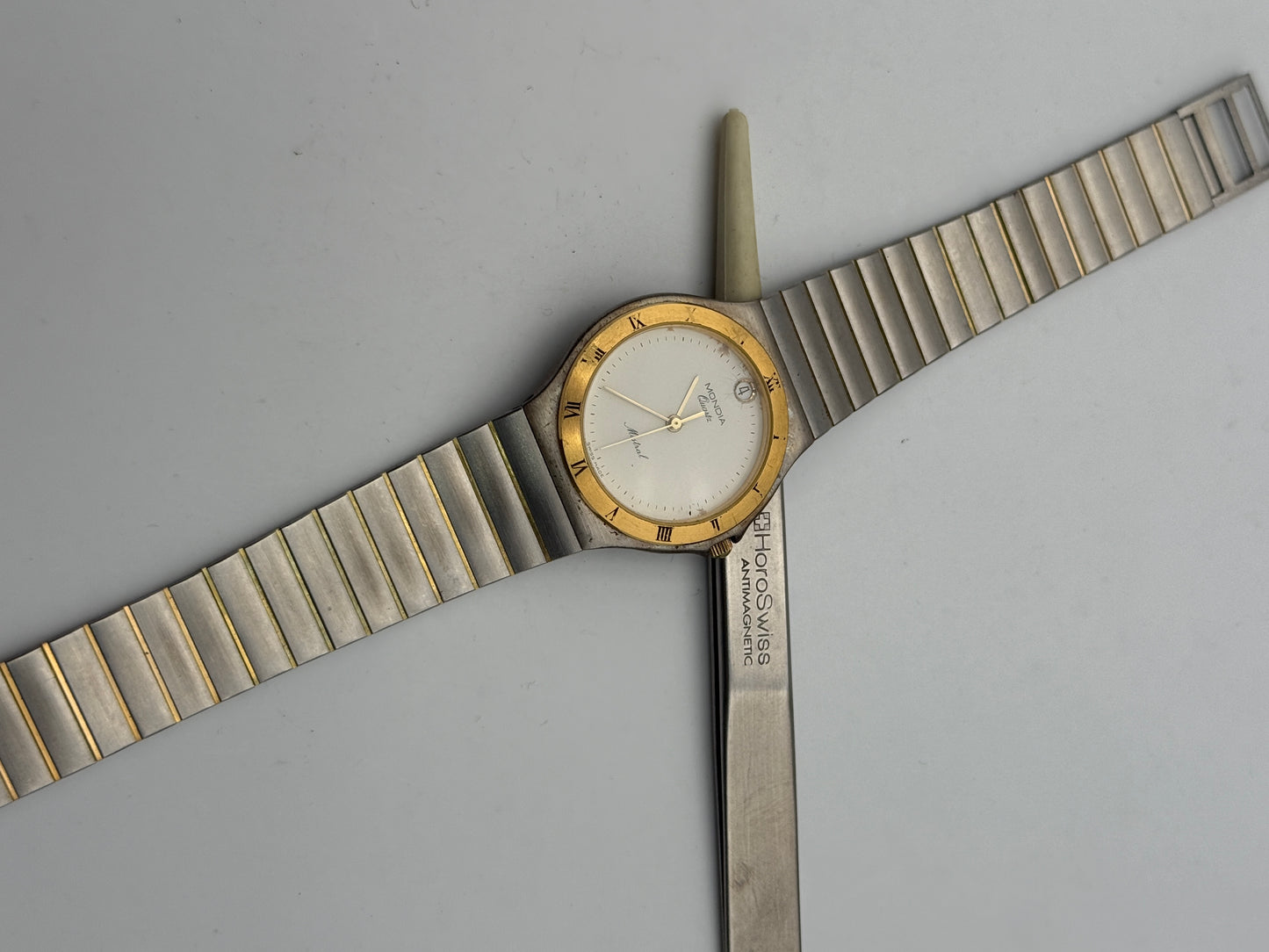 mondia quartz mistral 30mm watch vintage