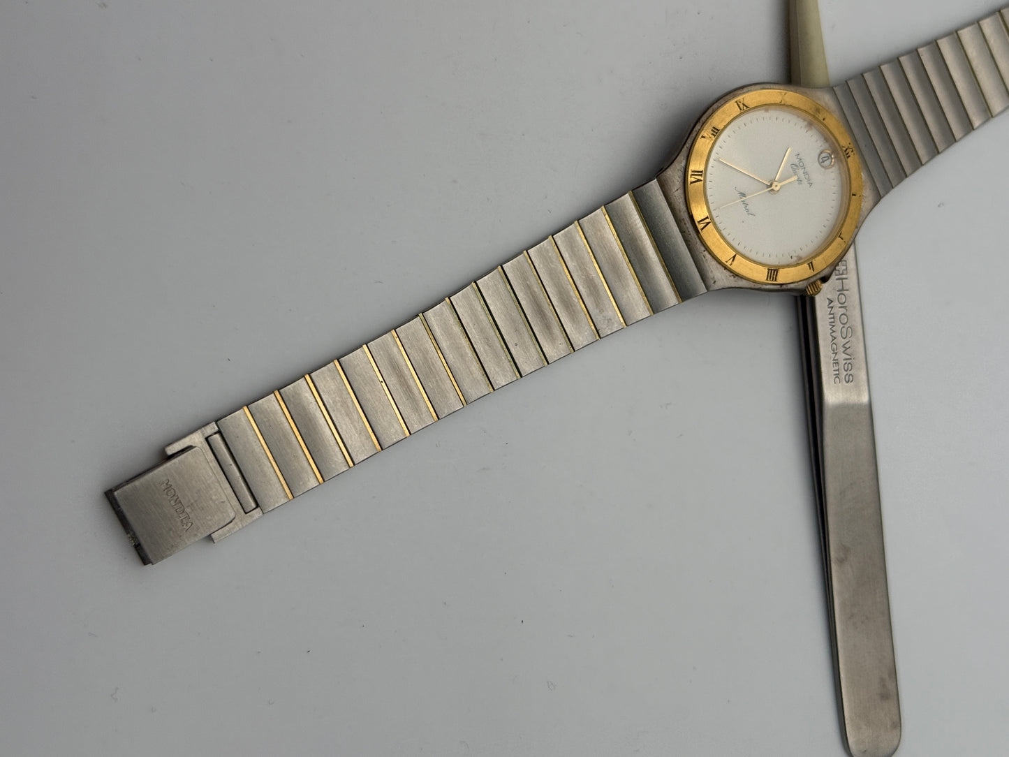mondia quartz mistral 30mm watch vintage