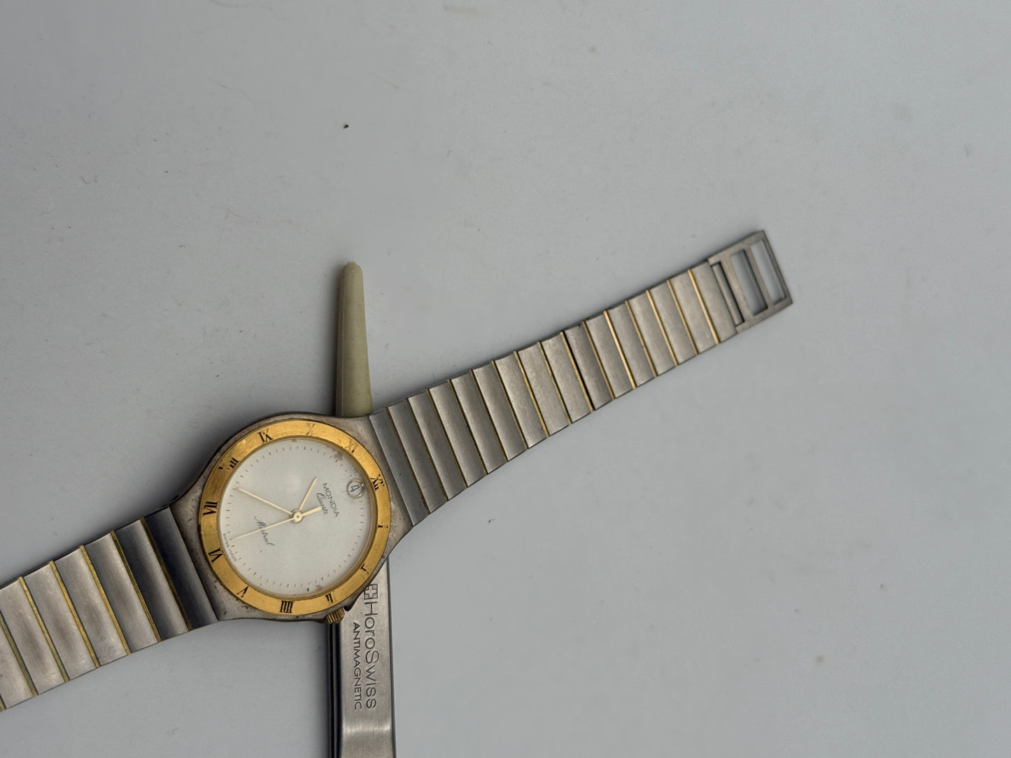 mondia quartz mistral 30mm watch vintage