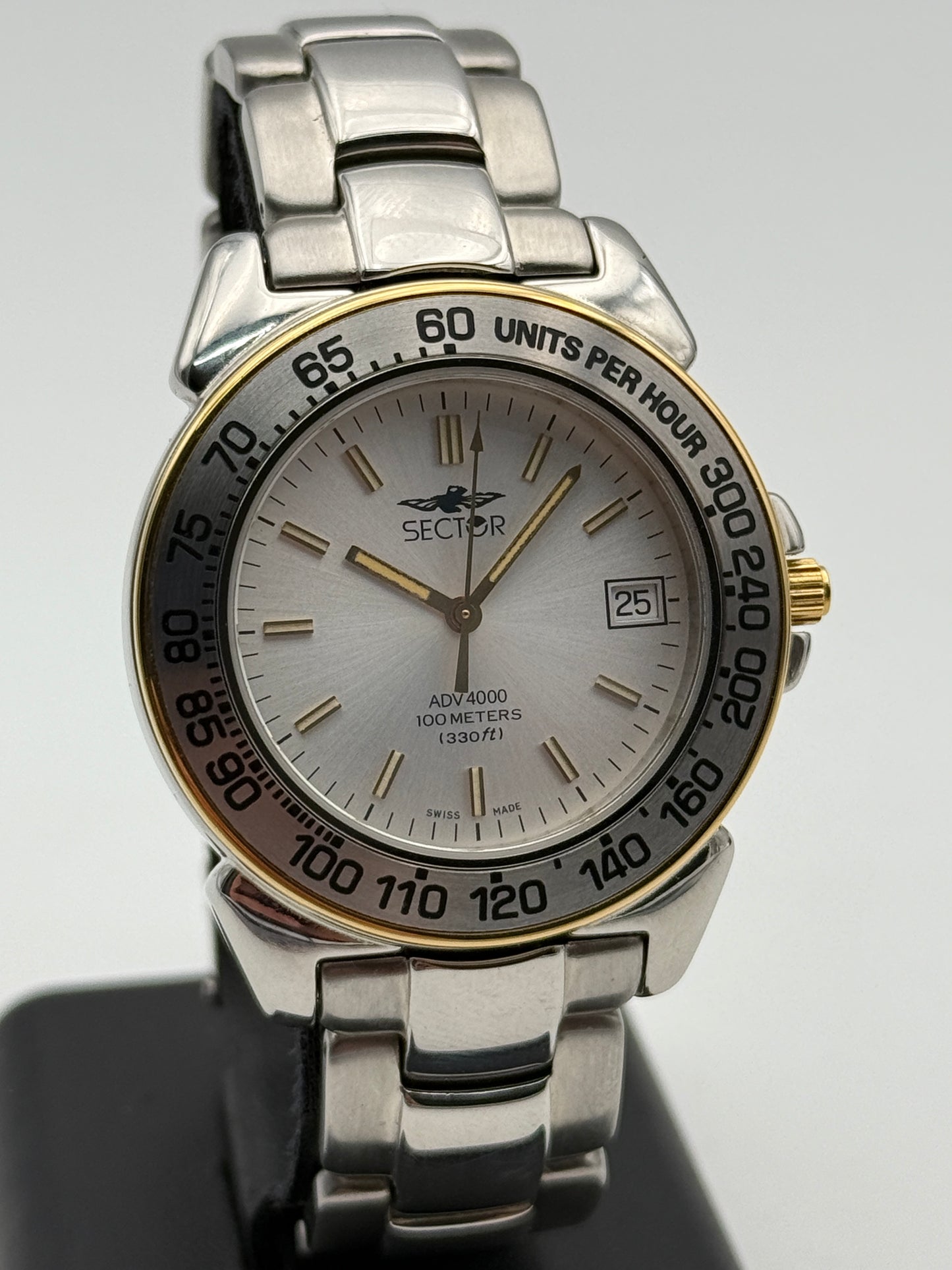 sector adv 4000 100 meters swiss made 38mm 1851300017