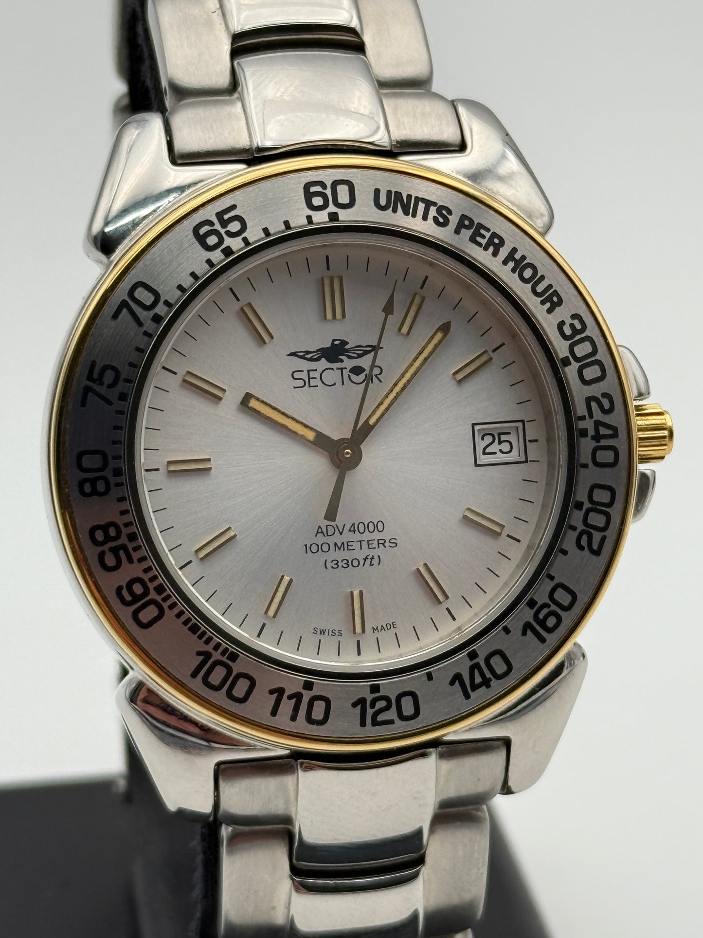sector adv 4000 100 meters swiss made 38mm 1851300017