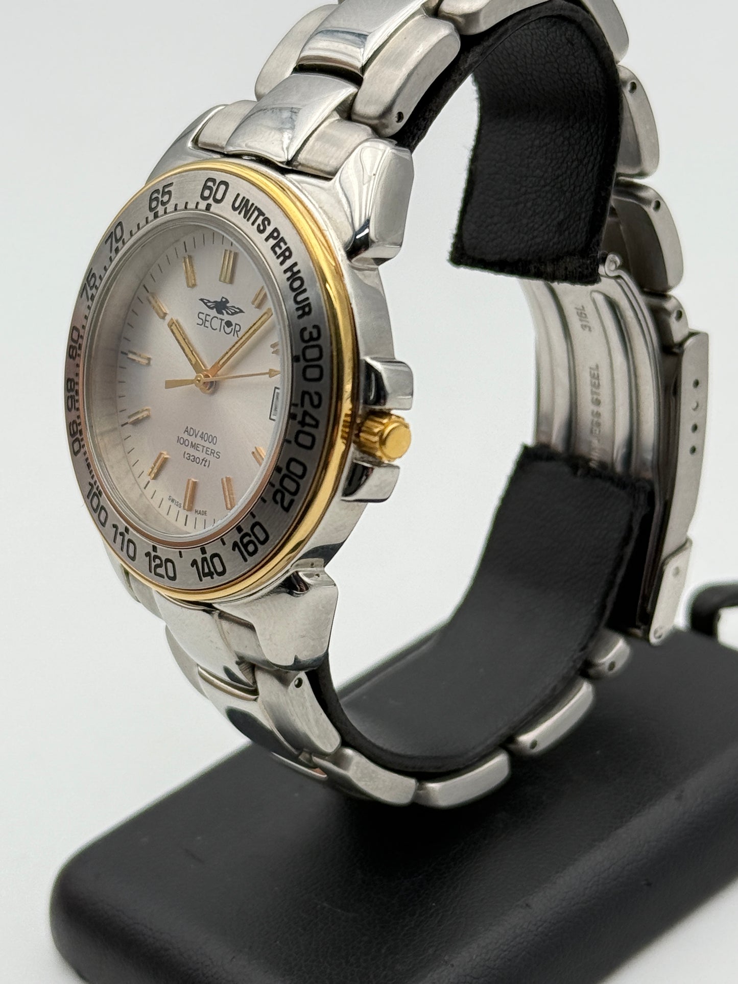 sector adv 4000 100 meters swiss made 38mm 1851300017