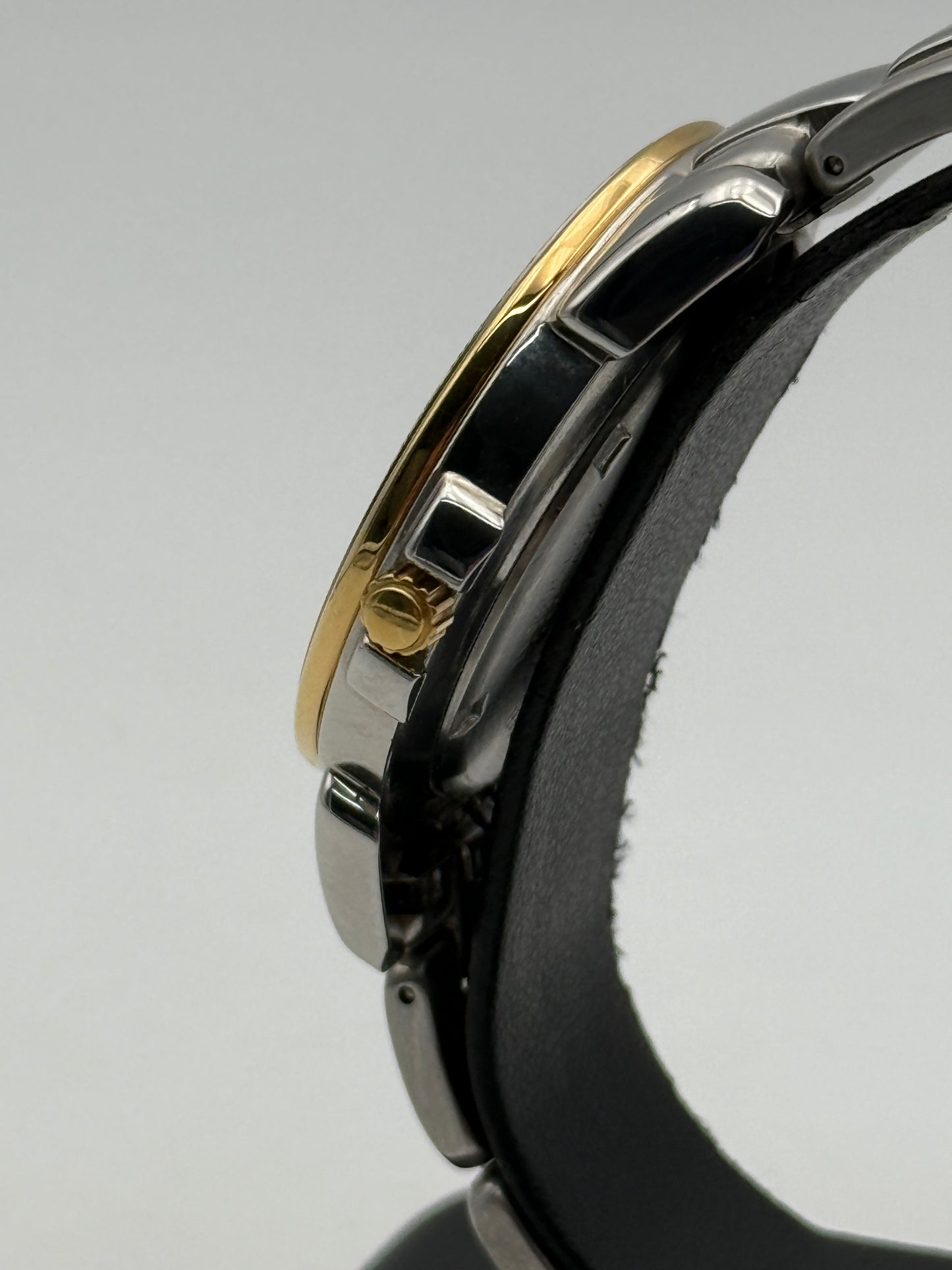 sector adv 4000 100 meters swiss made 38mm 1851300017