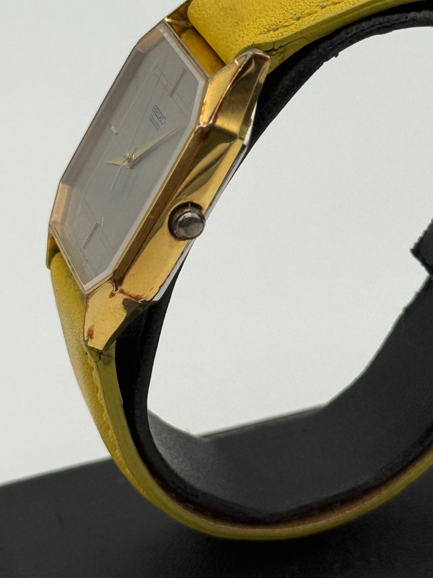 seiko quartz vintager rare 6532-5070 28x36mm