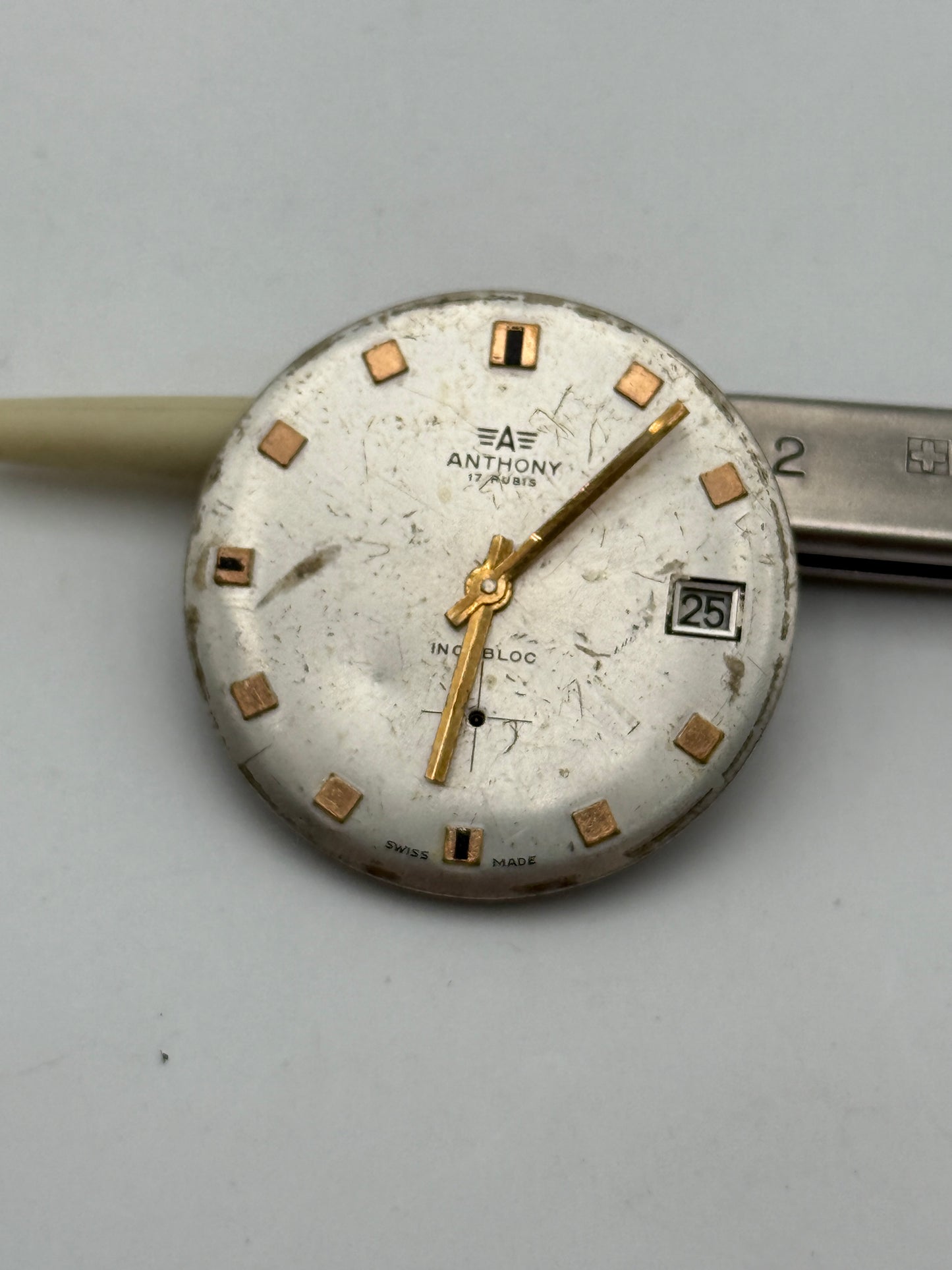 peseux 7050 movement movimento