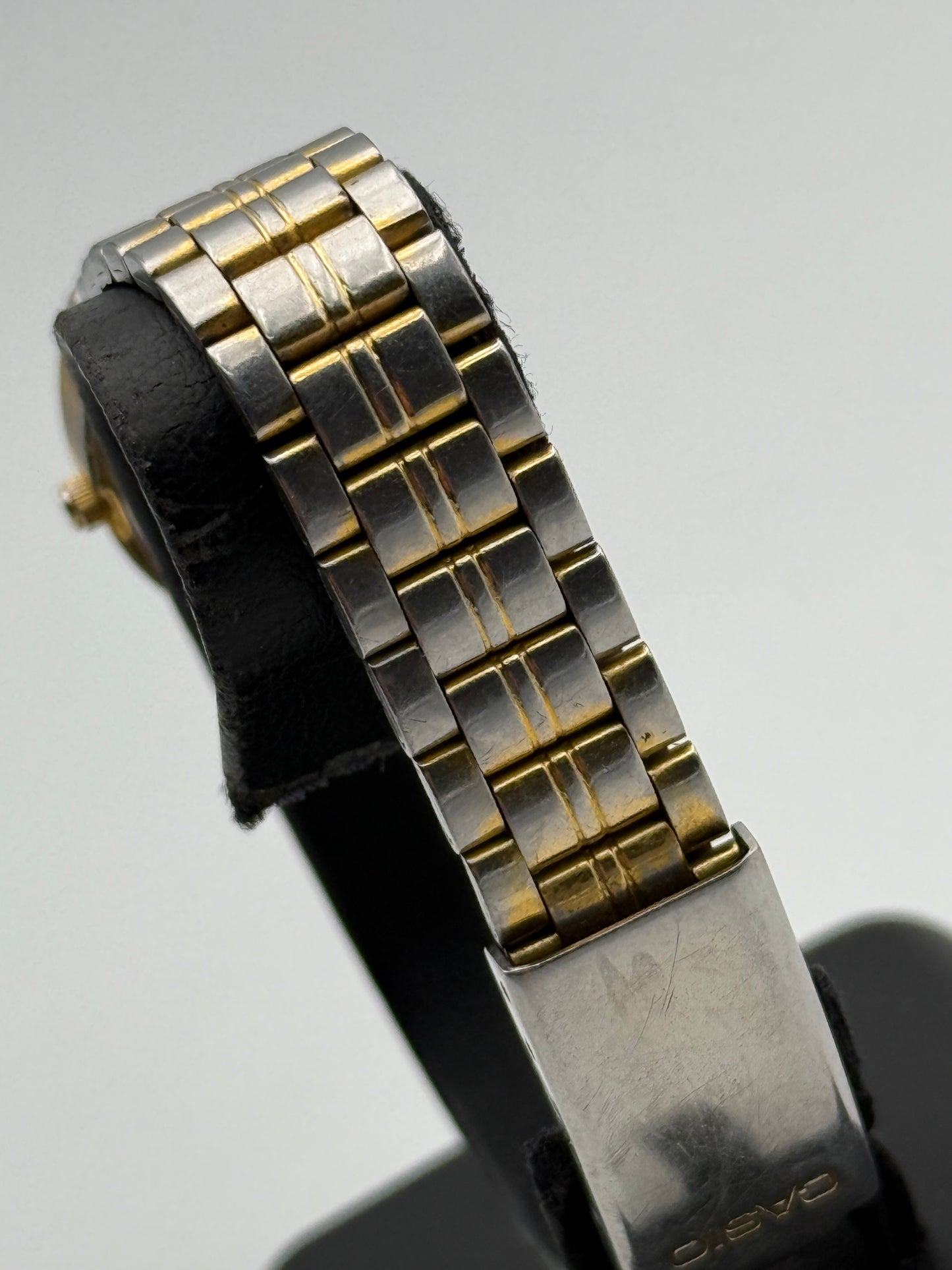 casio quartz 1330 ltp-1169 23mm