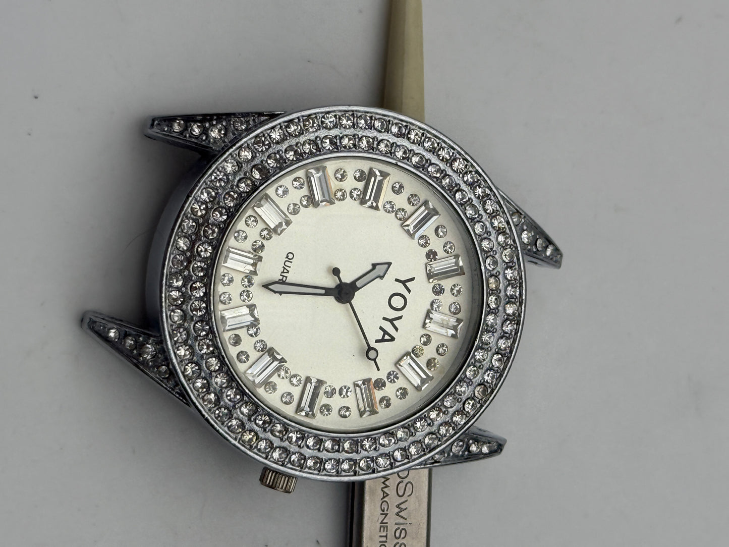 yoya quartz 41mm watch