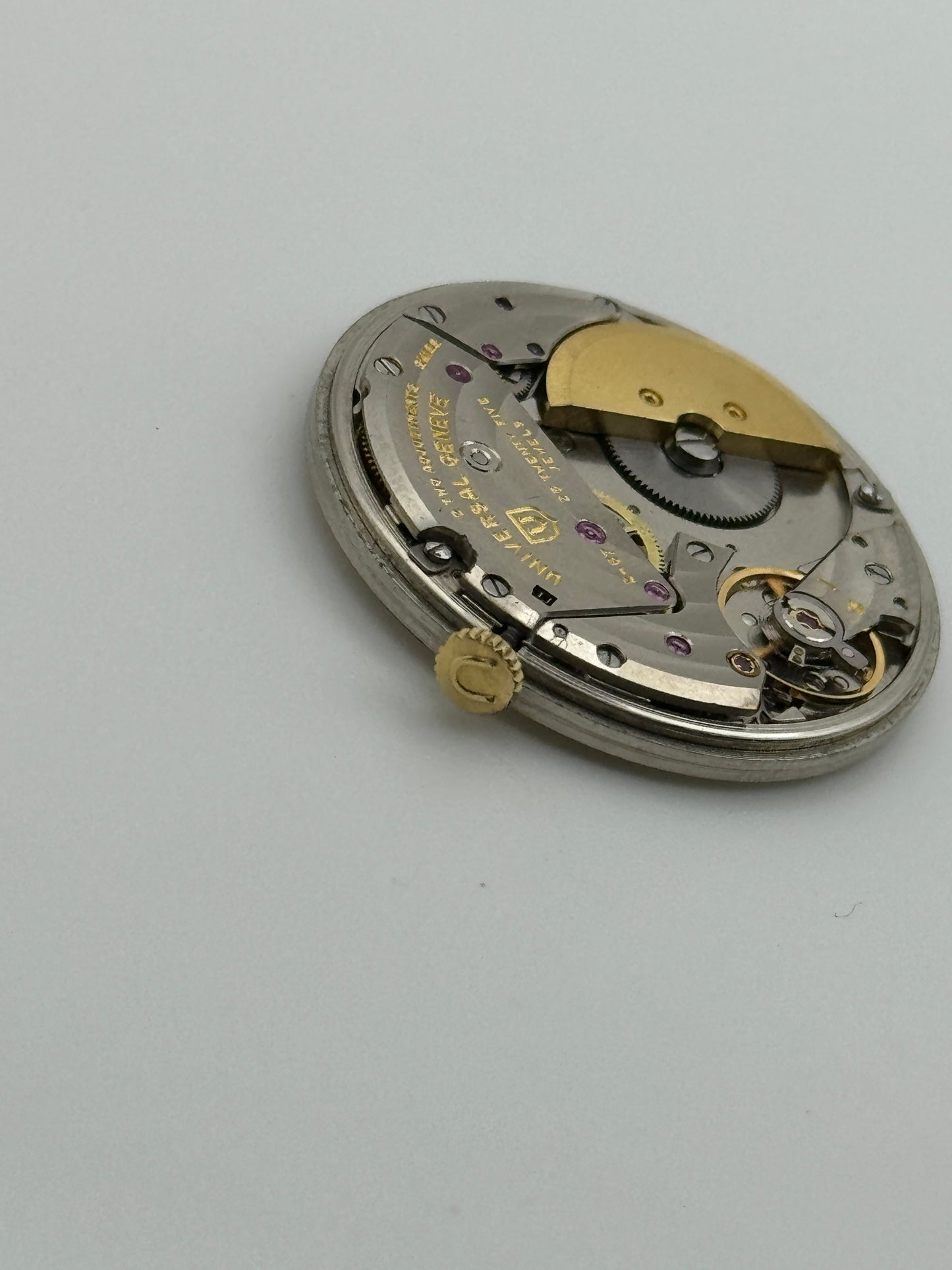 Universal Genève golden shadow date automatic microrotor 2-67 movement movimento