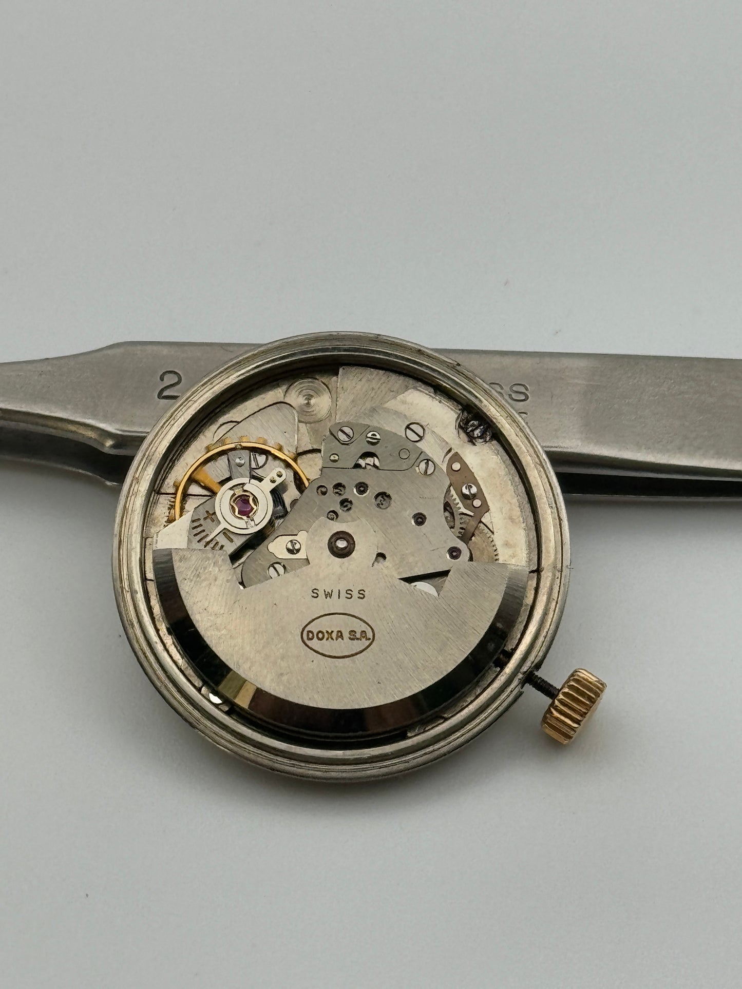Doxa automatic as 1490 movement movimento