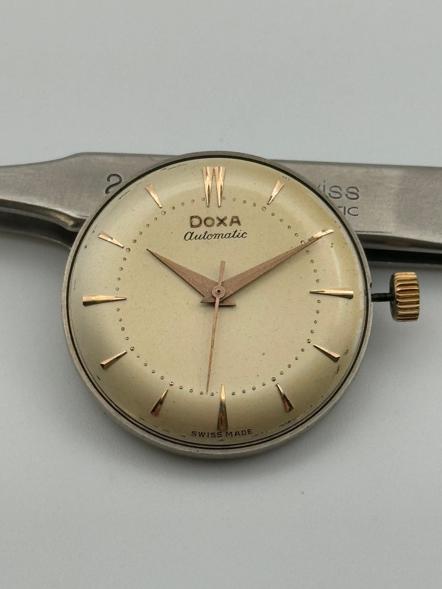 Doxa automatic as 1490 movement movimento