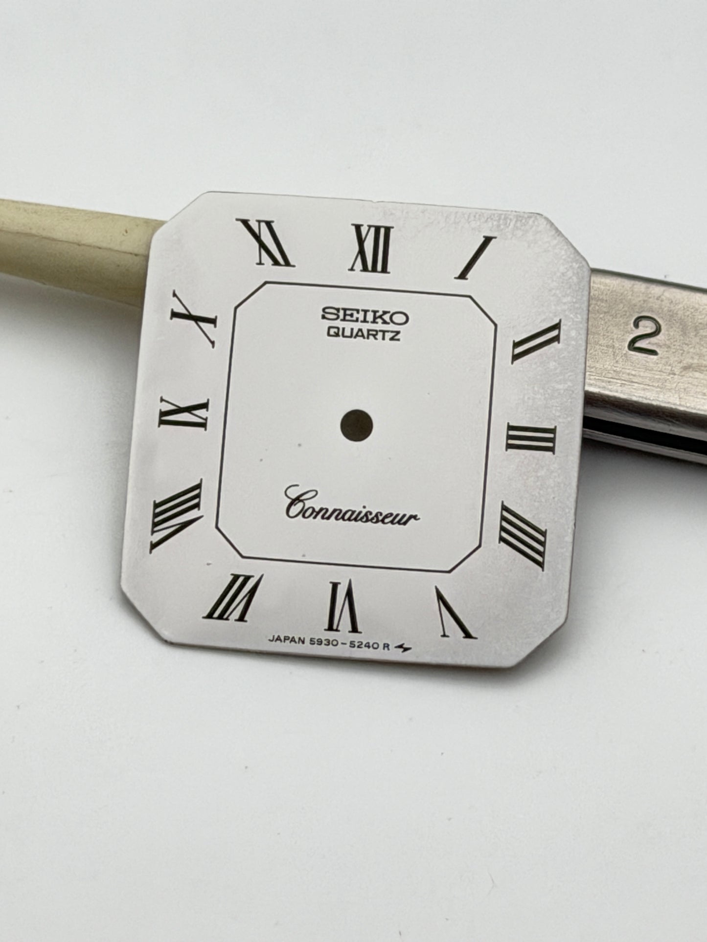seiko quartz conaisseur 5930-5240r 23mm dial quadrante