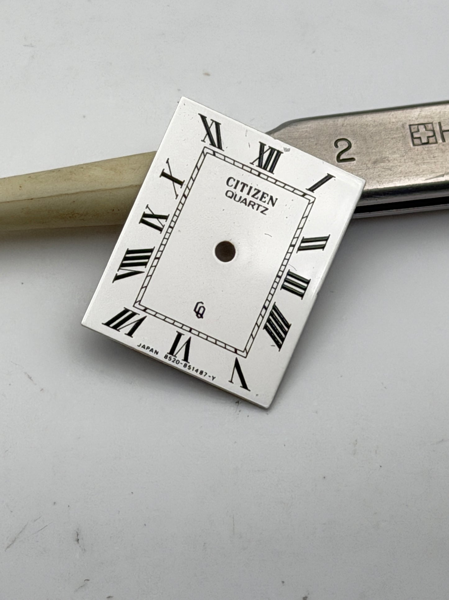 citizen cq quartz 8520-851487 17.2mm dial quadrante