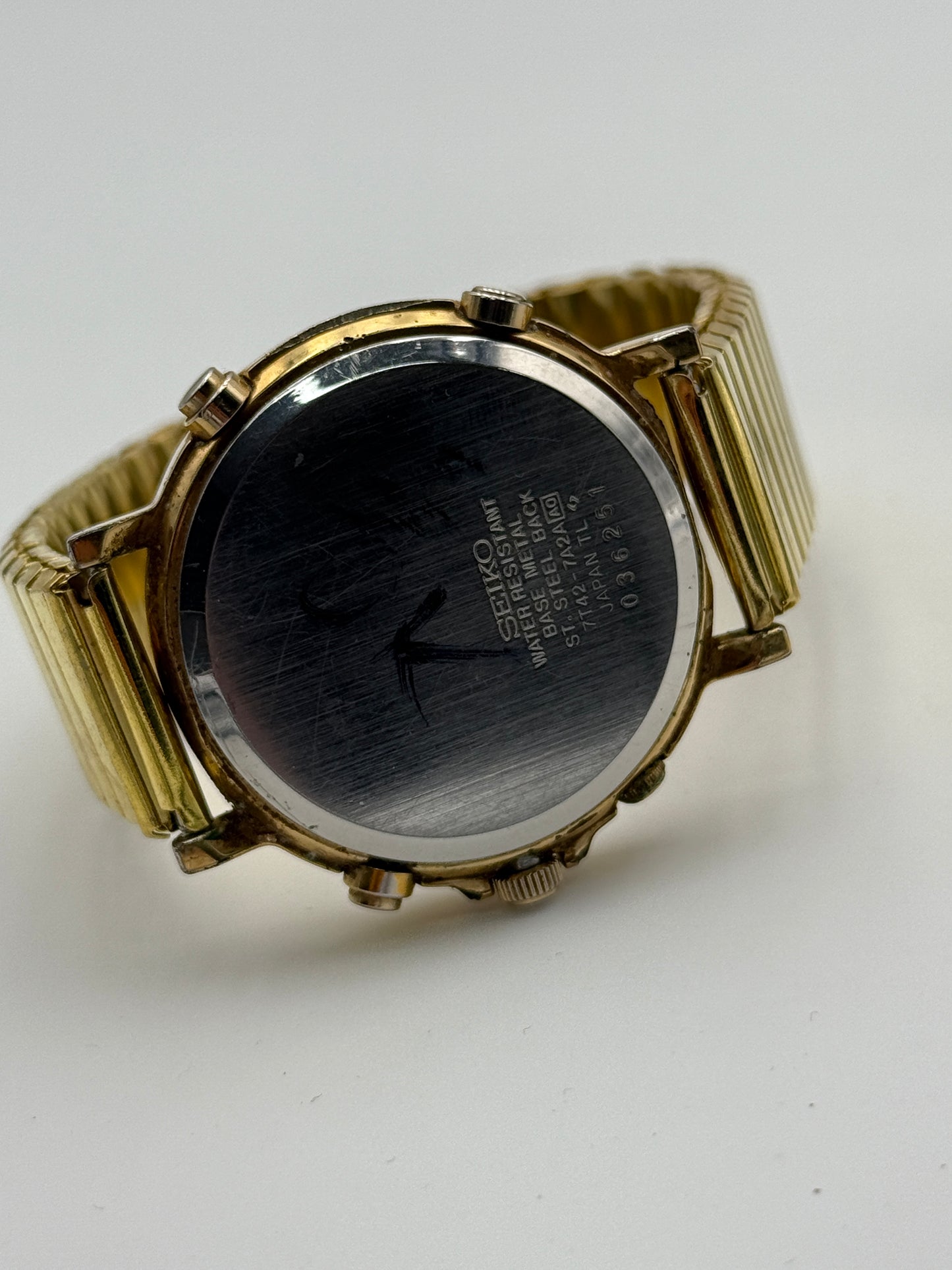 seiko quartz chronograph 7t42-7a2a 38mm
